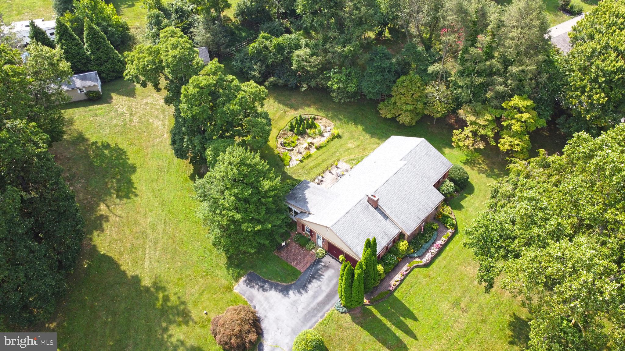 PARK WOODS - Residential