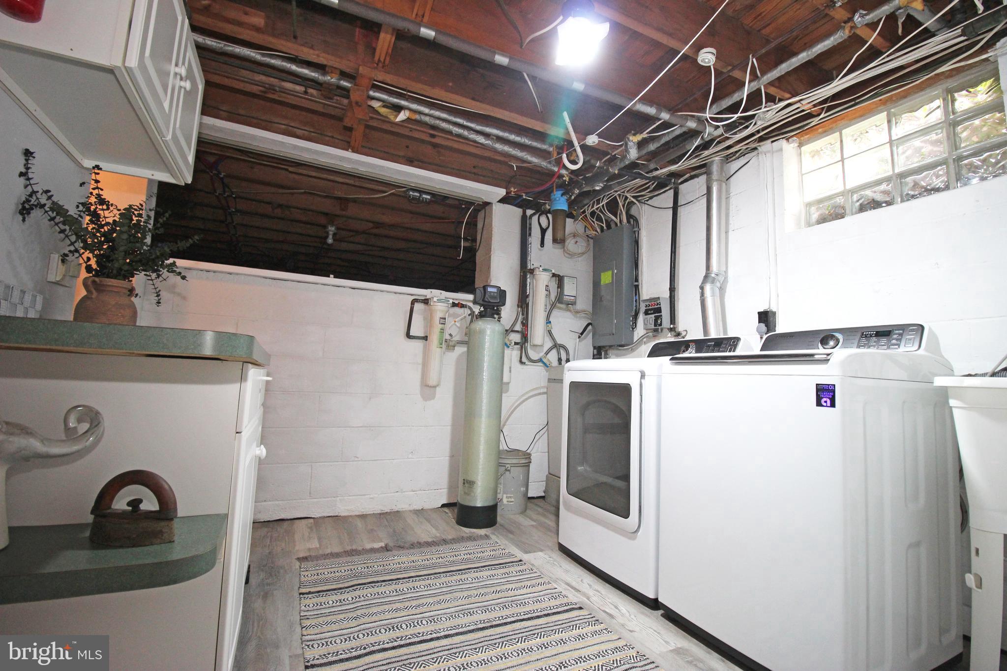 PARK WOODS - Residential