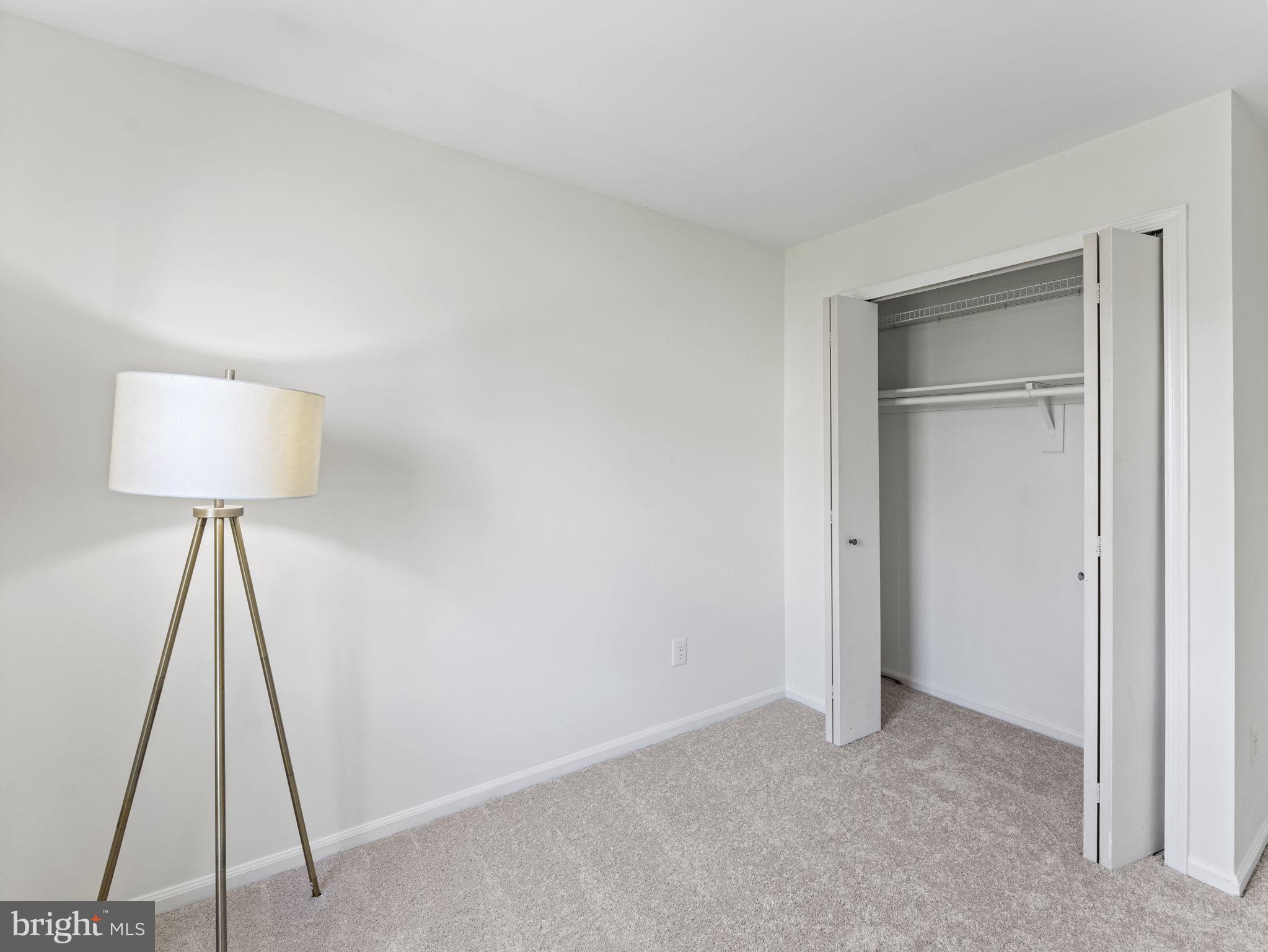 DUNN LORING VILLAGE - Residential