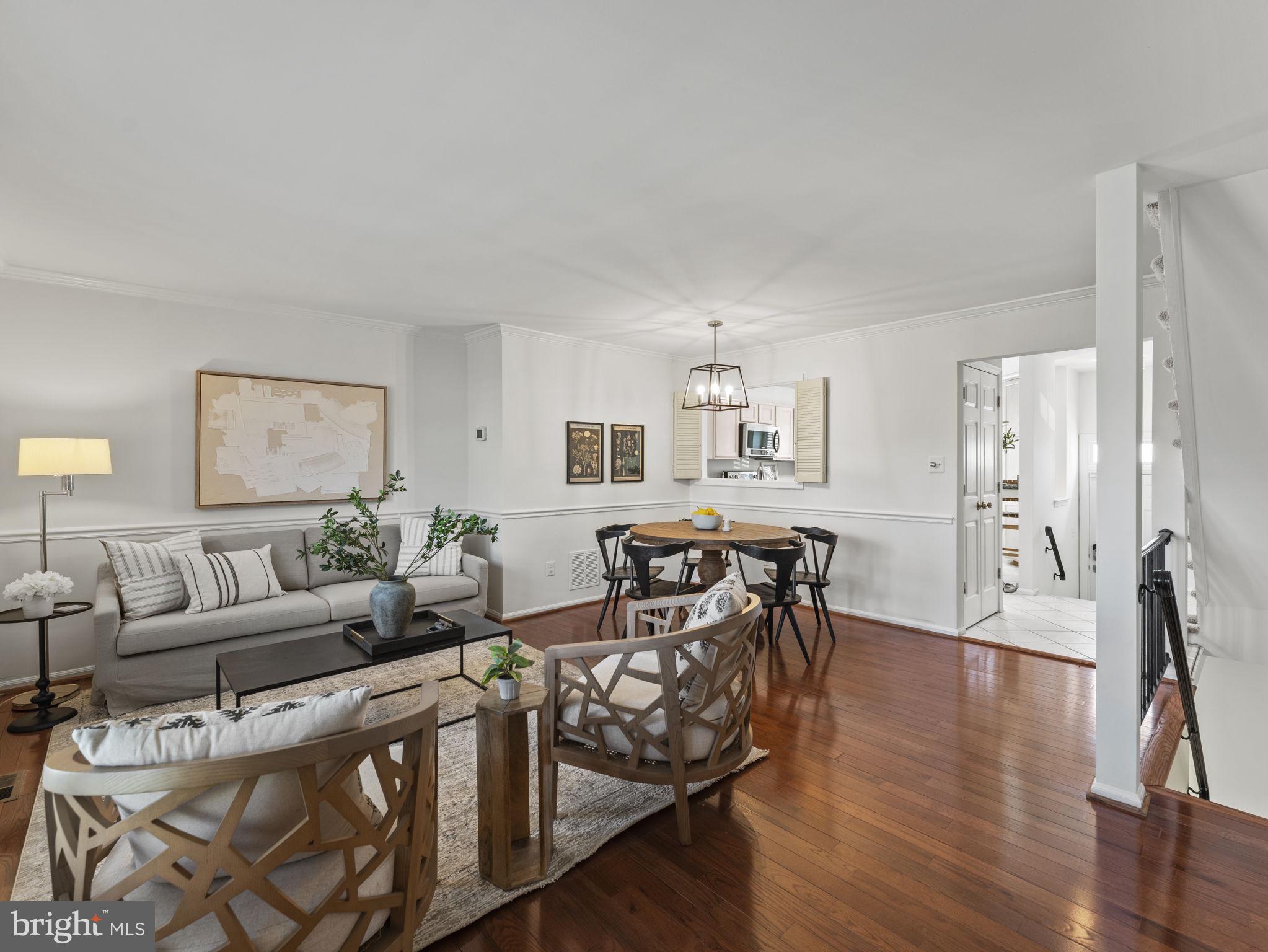 DUNN LORING VILLAGE - Residential