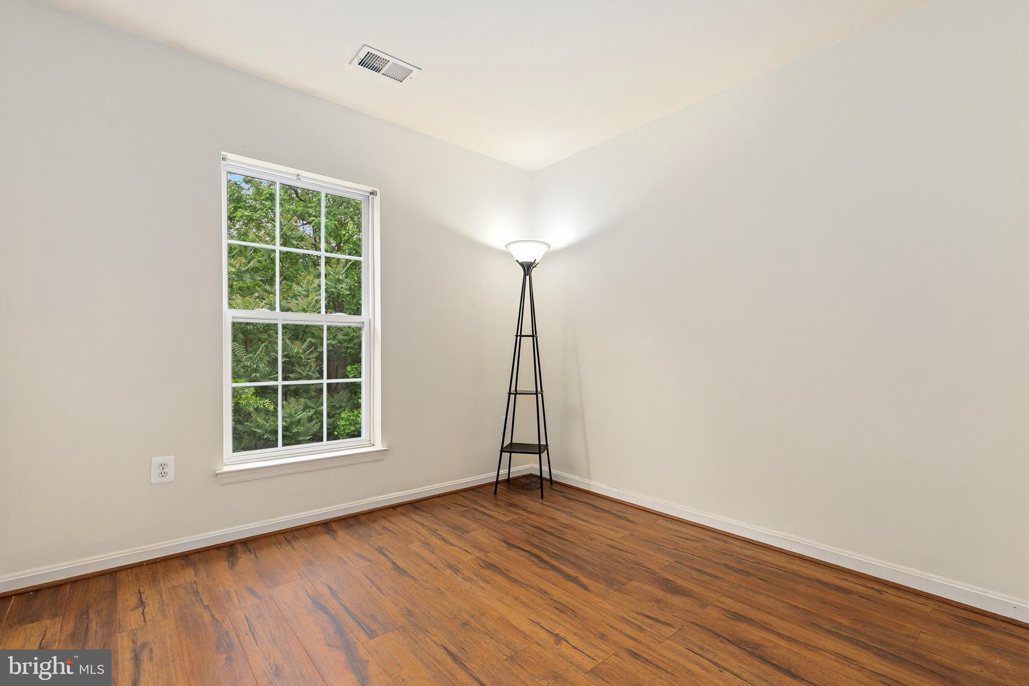 DAMASCUS PARK - Residential