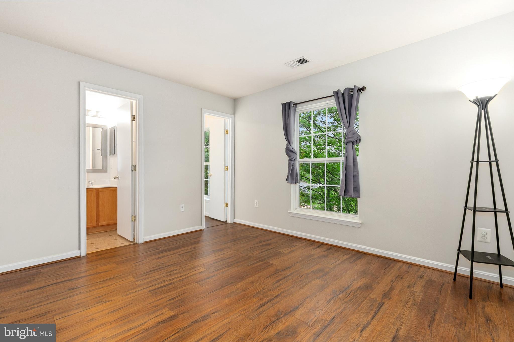 DAMASCUS PARK - Residential