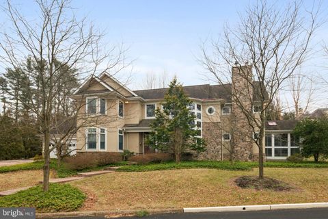 130 WEDGEWOOD LANE HADDONFIELD NJ 08033