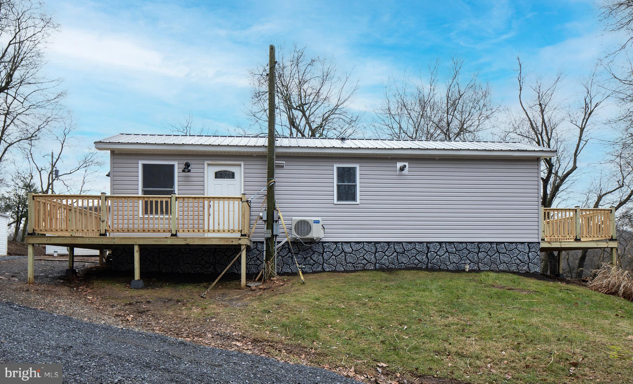 DERRY TOWNSHIP - Residential Lease