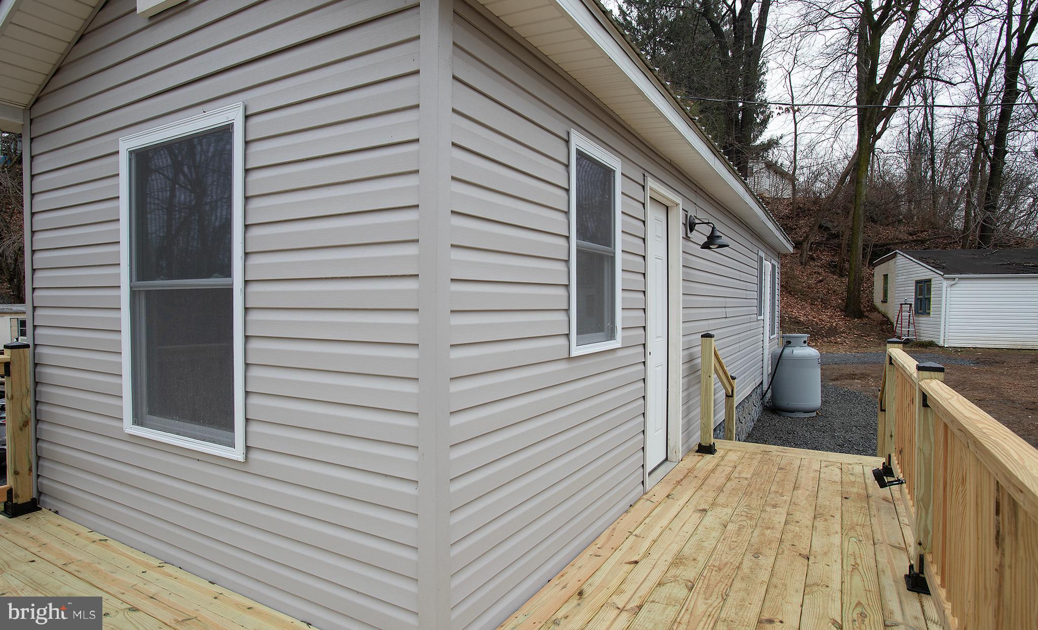 DERRY TOWNSHIP - Residential Lease