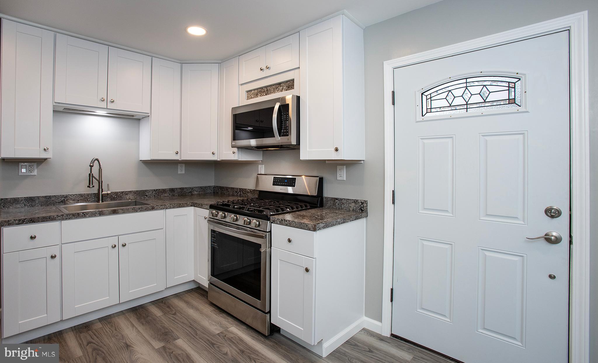 DERRY TOWNSHIP - Residential Lease