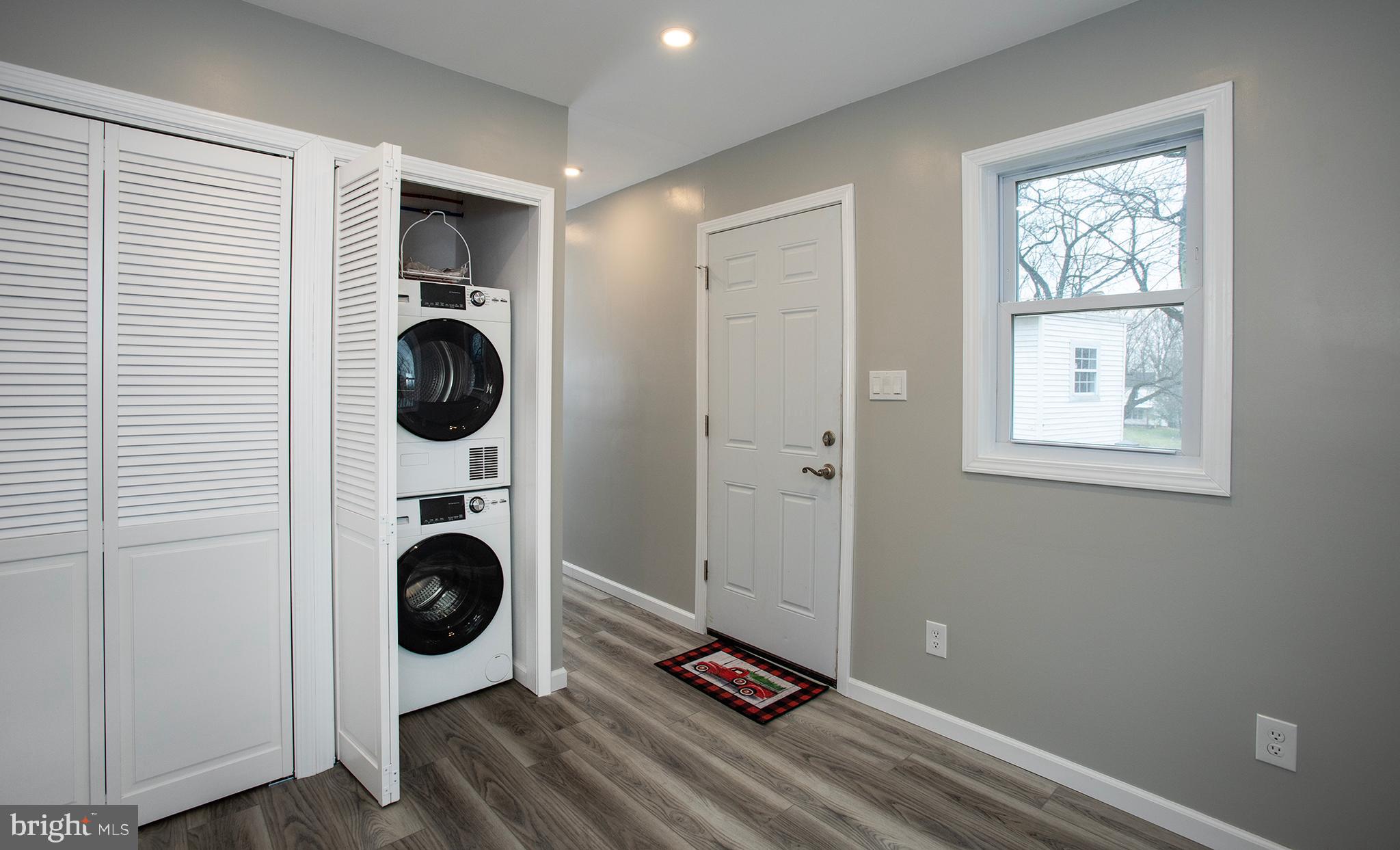 DERRY TOWNSHIP - Residential Lease