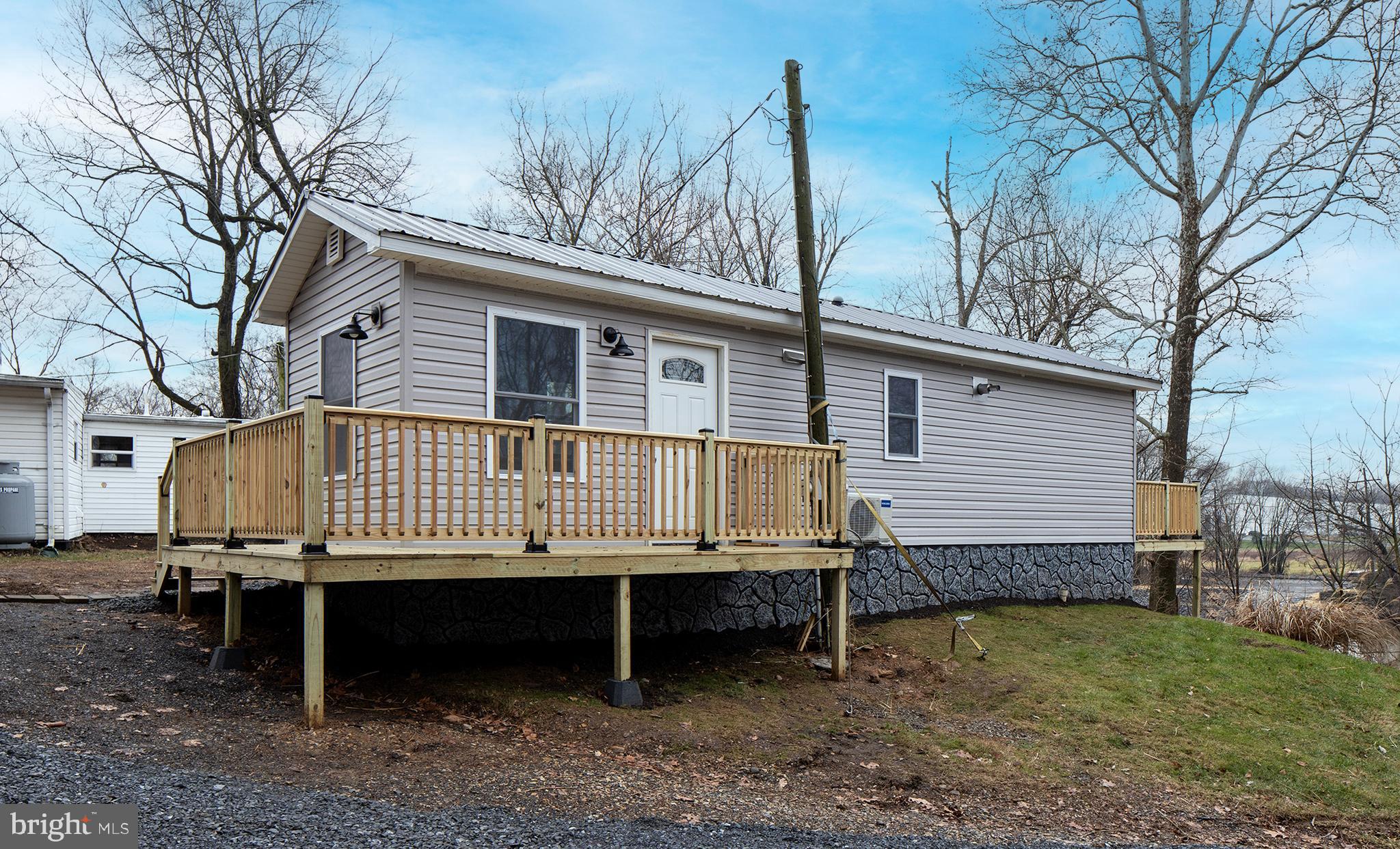 DERRY TOWNSHIP - Residential Lease