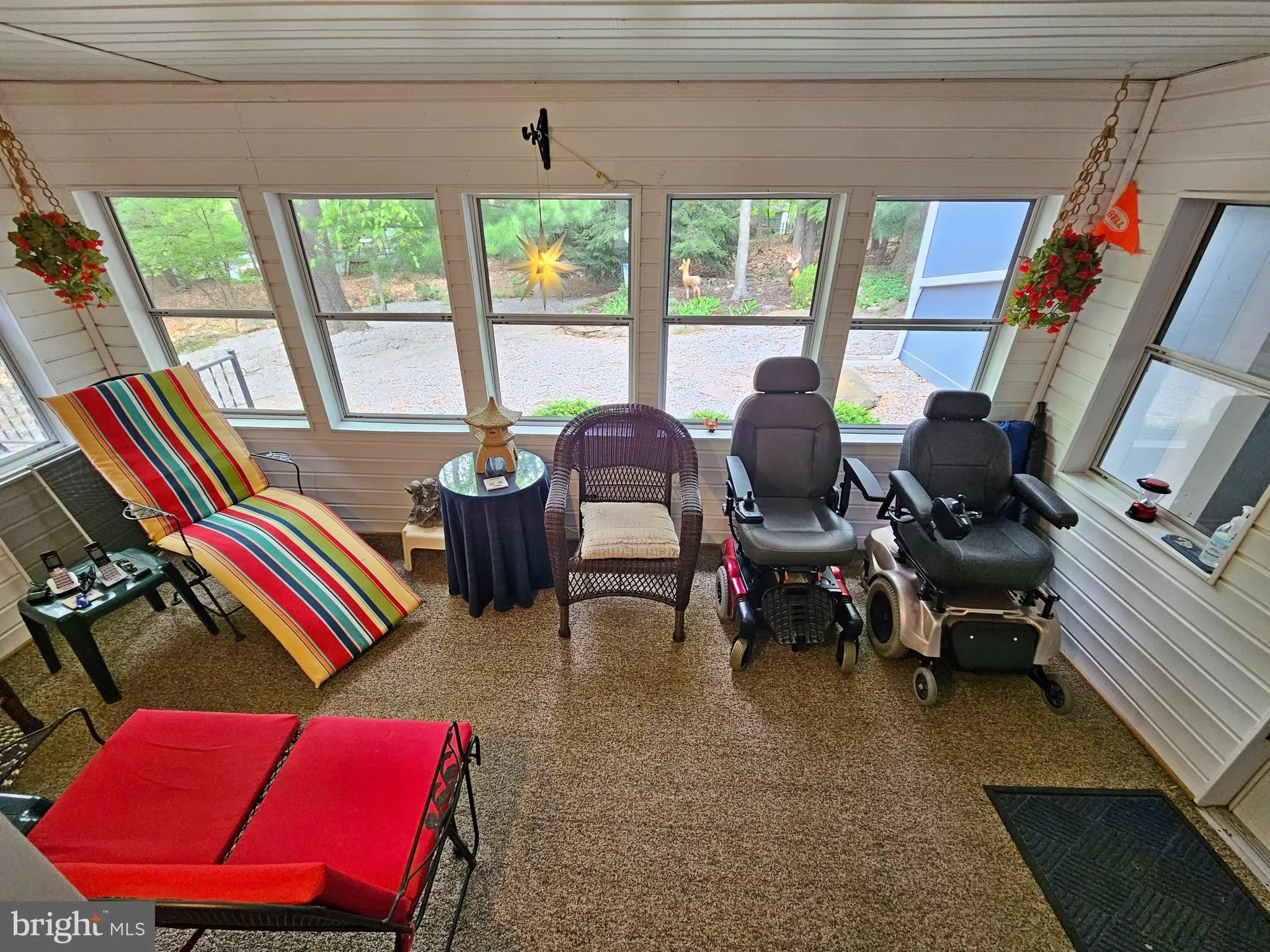 Manheim, Pennsylvania 17545, United States, 2 Bedrooms Bedrooms, ,1 BathroomBathrooms,Residential,Pending,122916