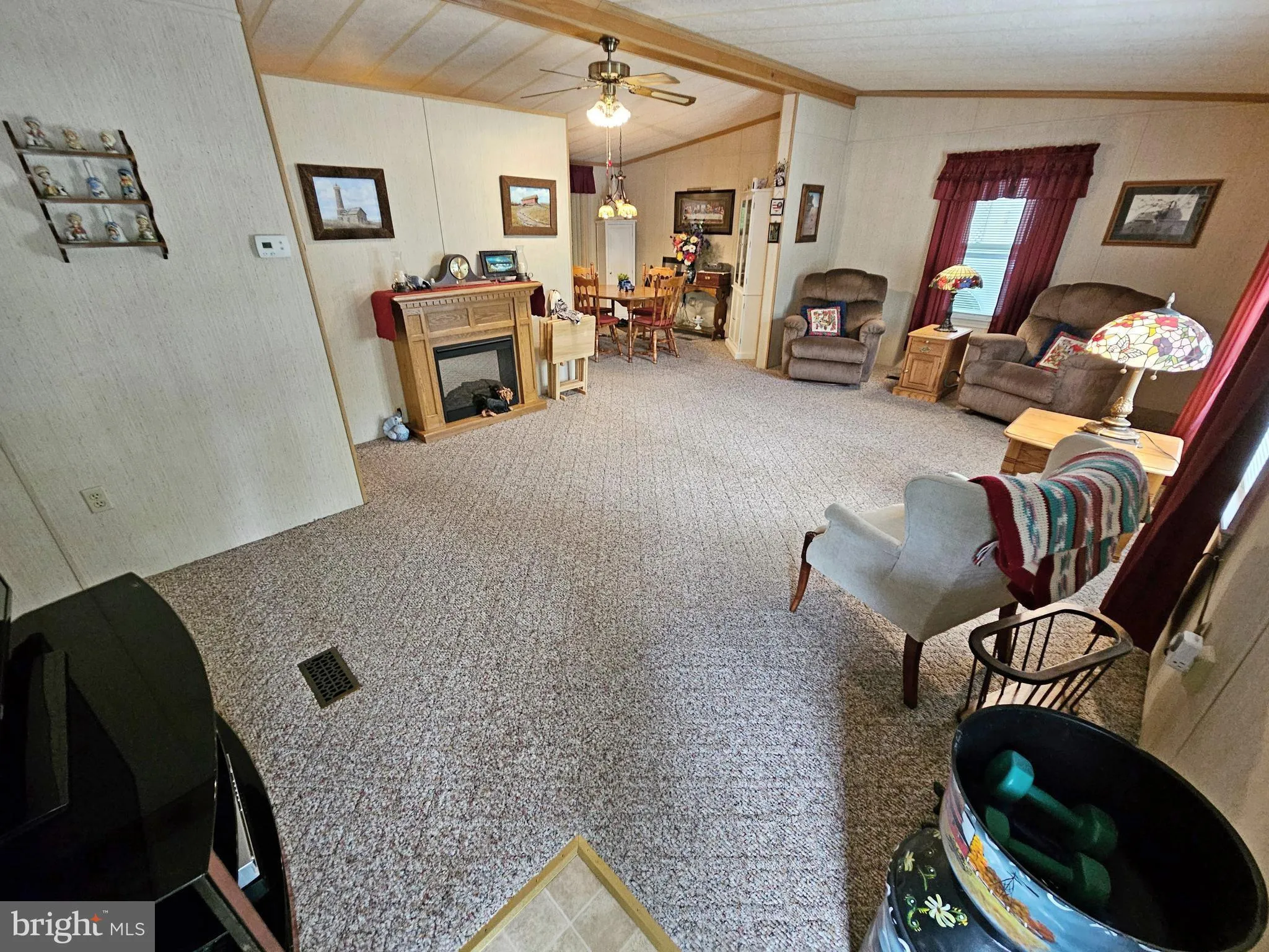 Manheim, Pennsylvania 17545, United States, 2 Bedrooms Bedrooms, ,1 BathroomBathrooms,Residential,Pending,122916