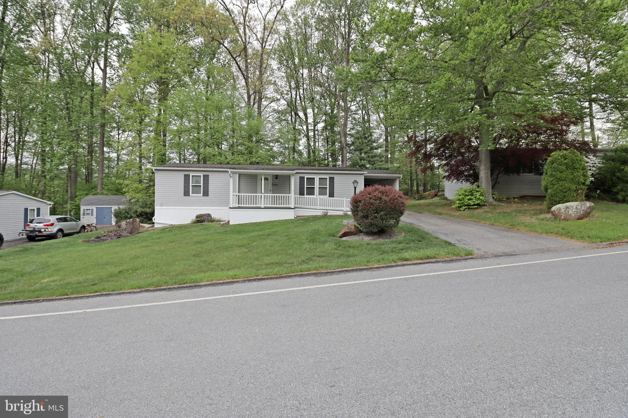 Manheim, Pennsylvania 17545, United States, 2 Bedrooms Bedrooms, ,1 BathroomBathrooms,Residential,Pending,122916