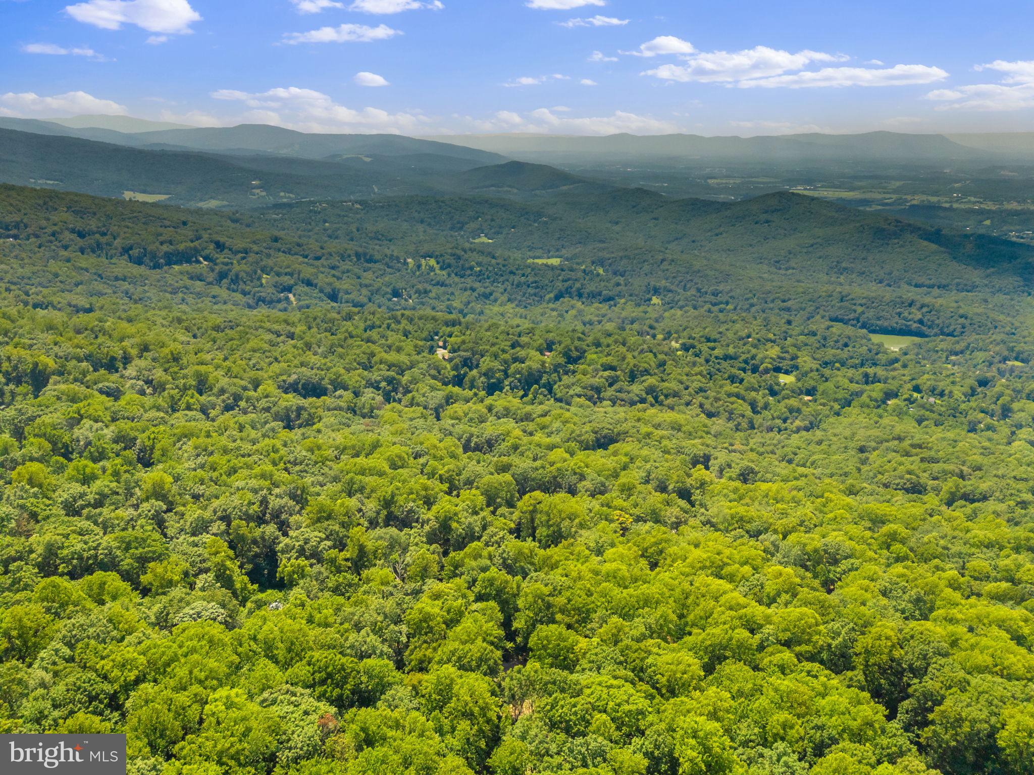 LOCH LINDEN - Residential