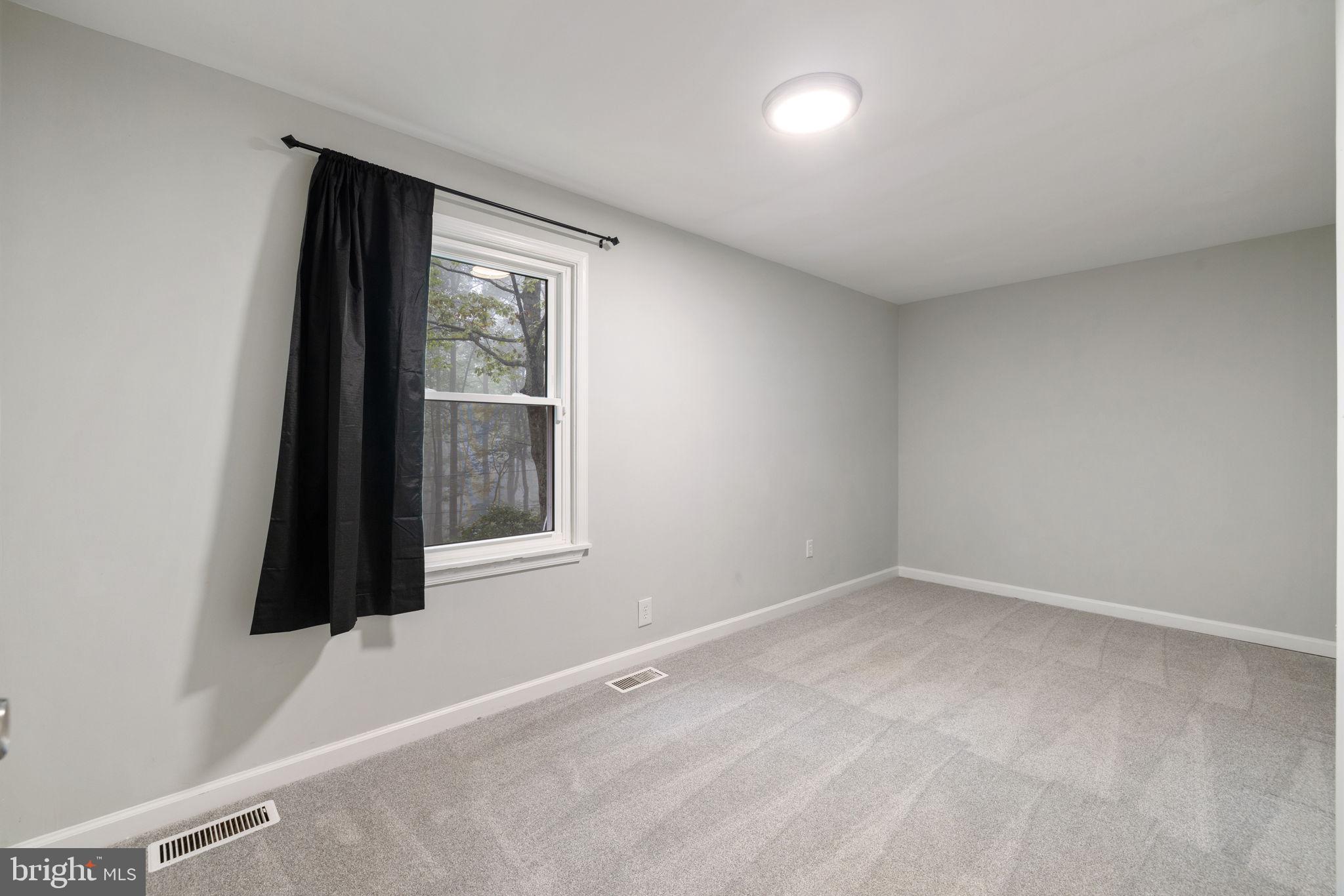 LOCH LINDEN - Residential