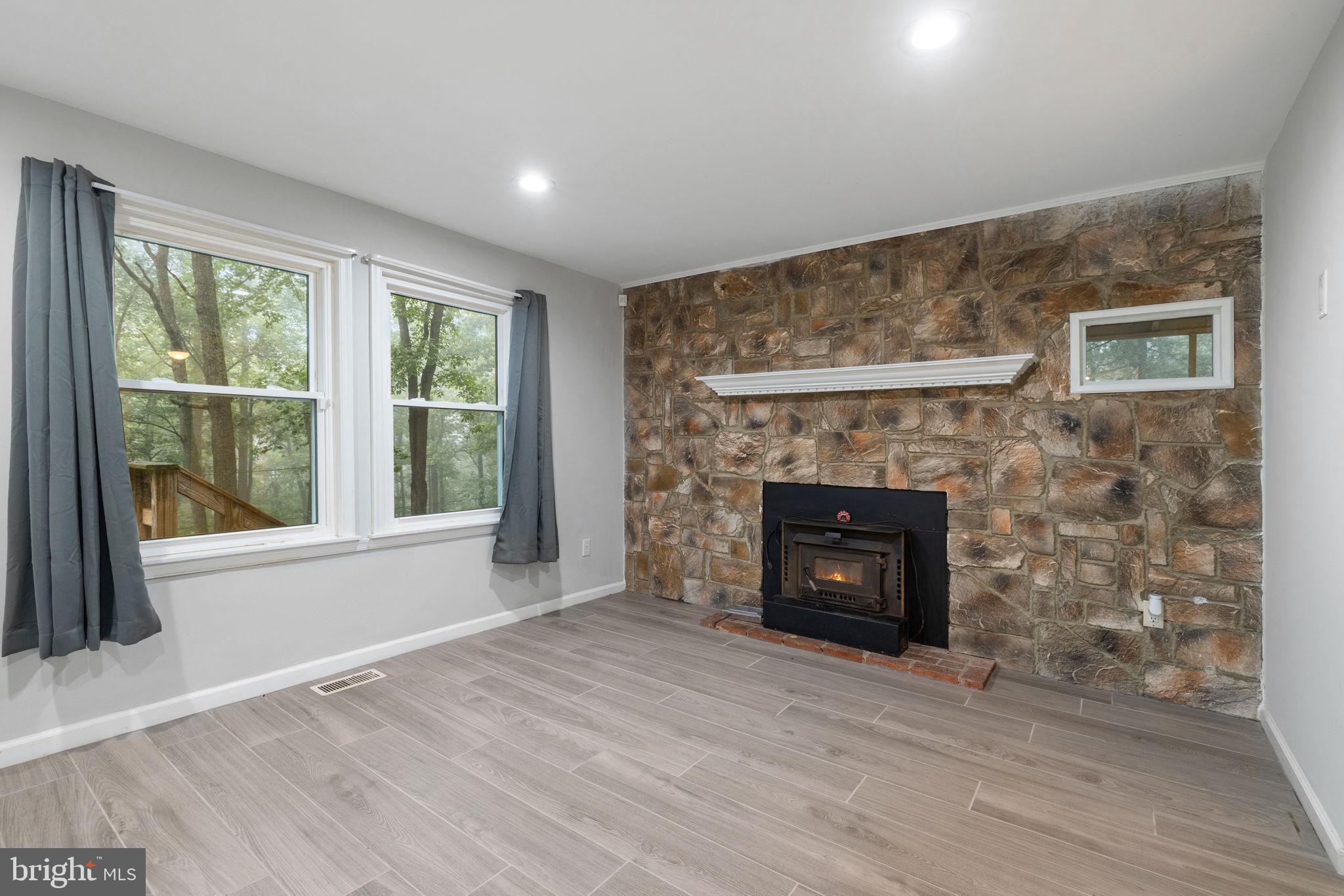 LOCH LINDEN - Residential