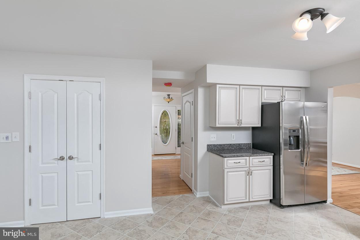 PERRY HALL FARMS - Residential