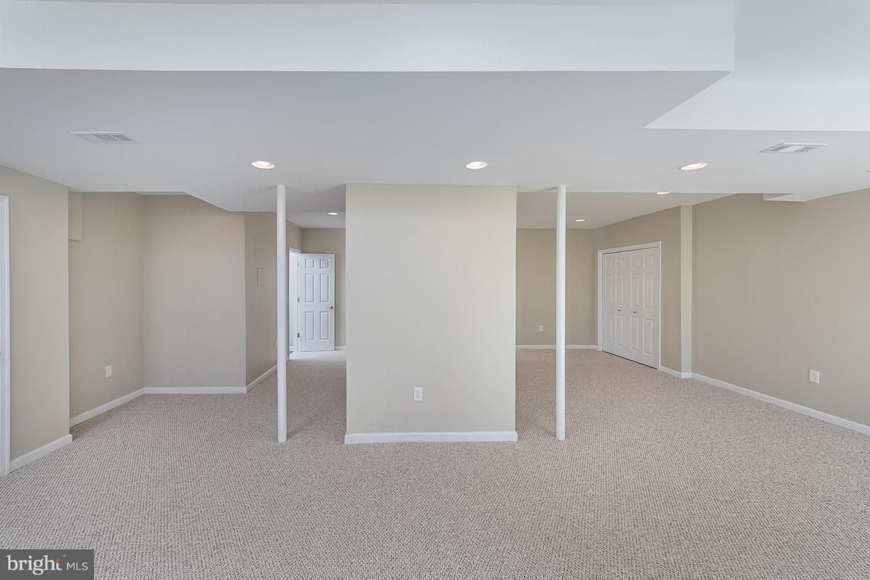 PERRY HALL FARMS - Residential