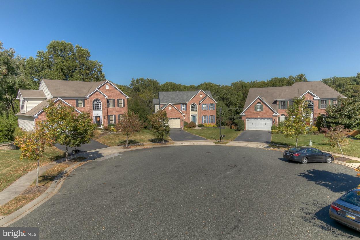 PERRY HALL FARMS - Residential