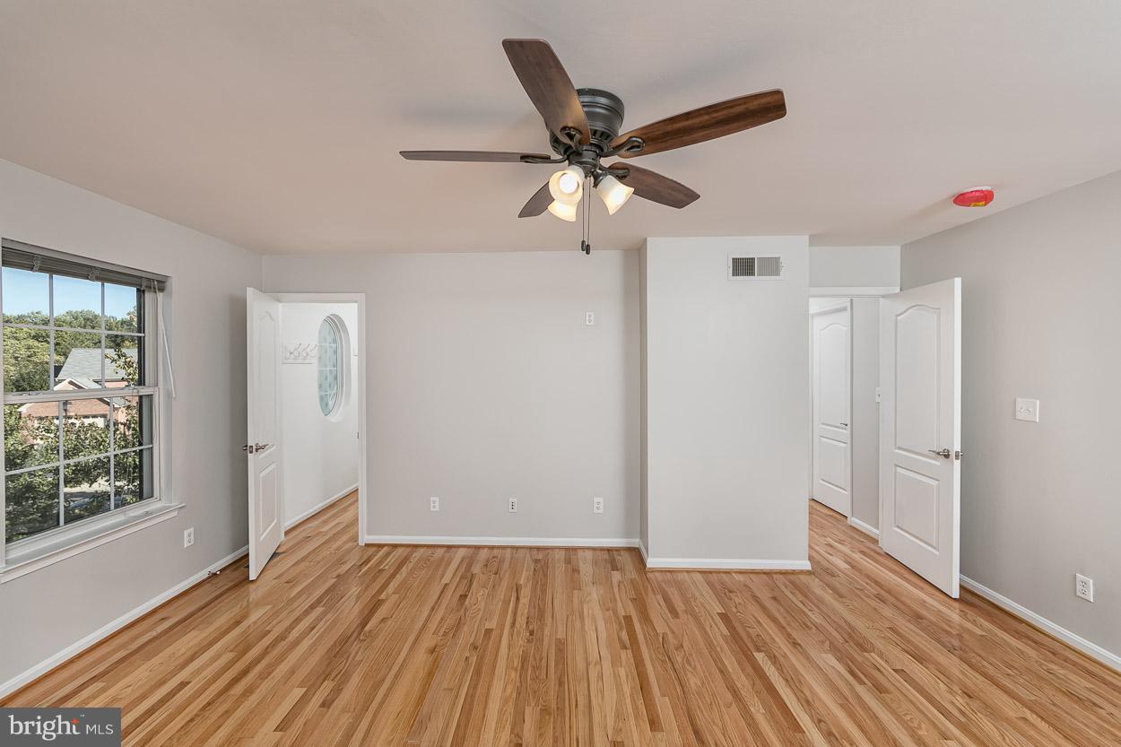 PERRY HALL FARMS - Residential