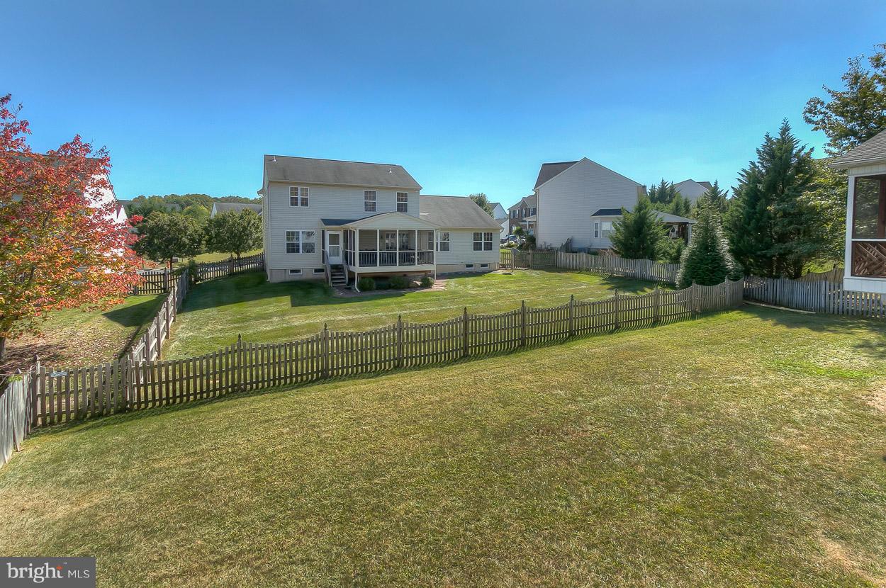 PERRY HALL FARMS - Residential