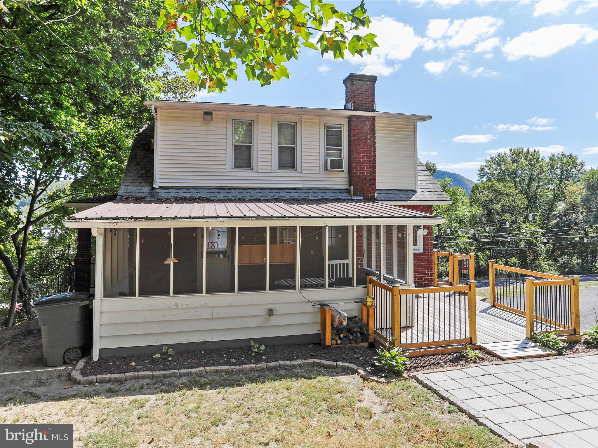 BOWLING GREEN - Residential