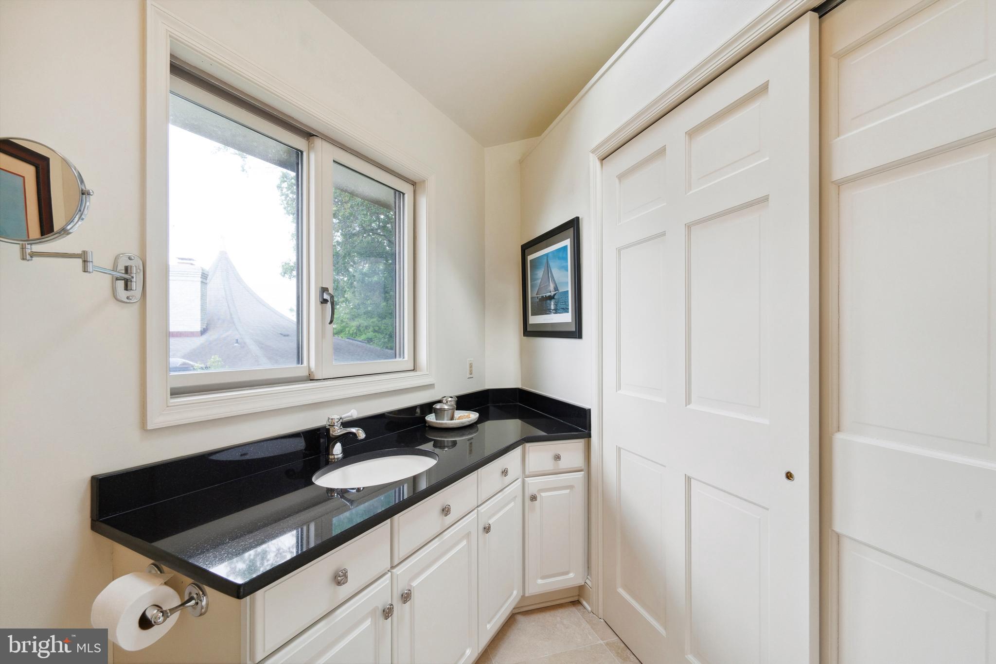 MARTINGHAM INN - Residential