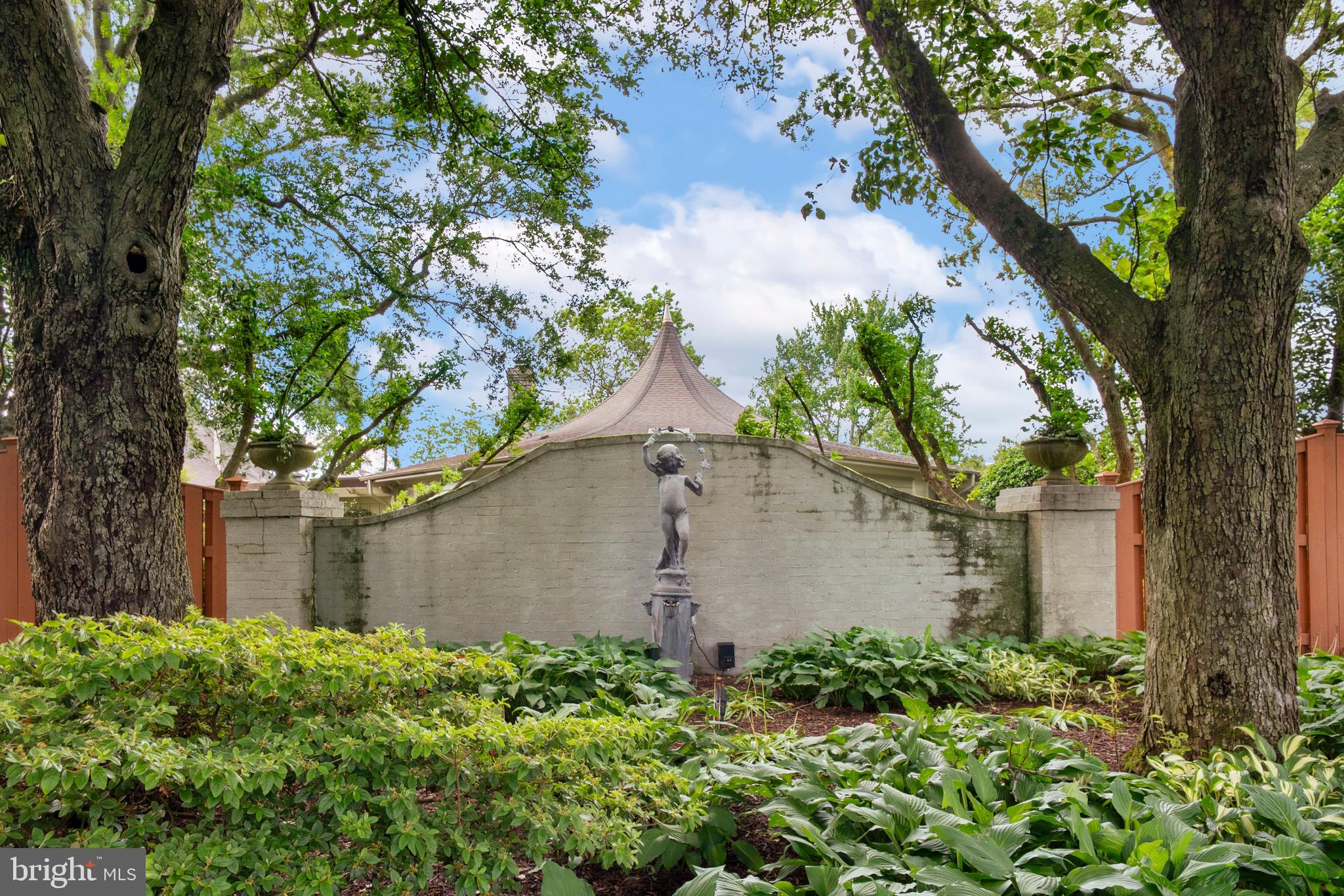 MARTINGHAM INN - Residential