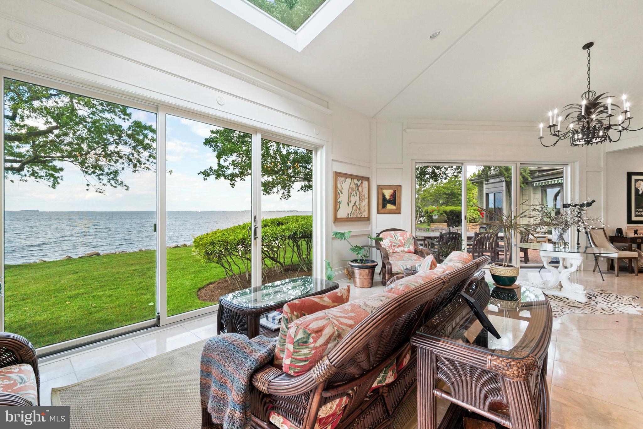 MARTINGHAM INN - Residential