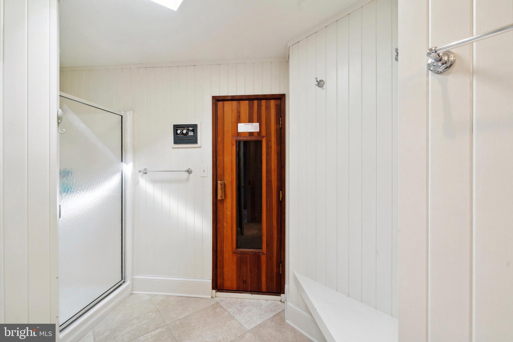 MARTINGHAM INN - Residential