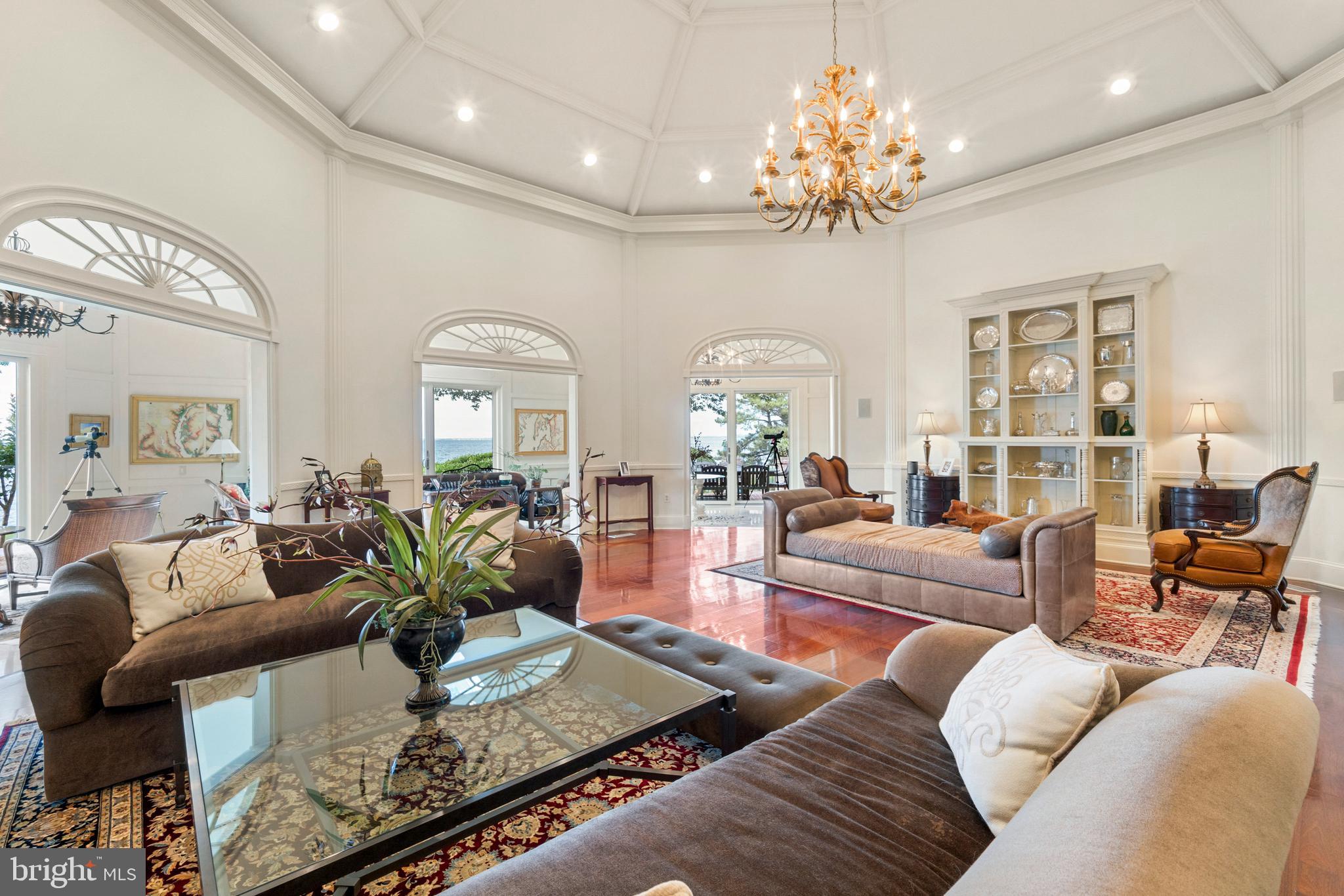 MARTINGHAM INN - Residential