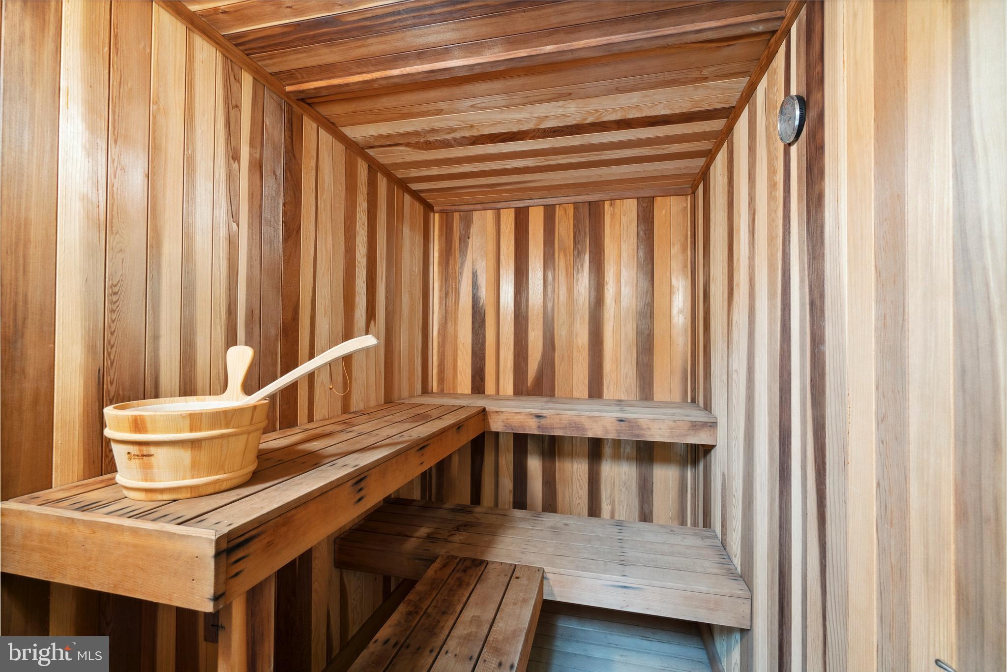 MARTINGHAM INN - Residential