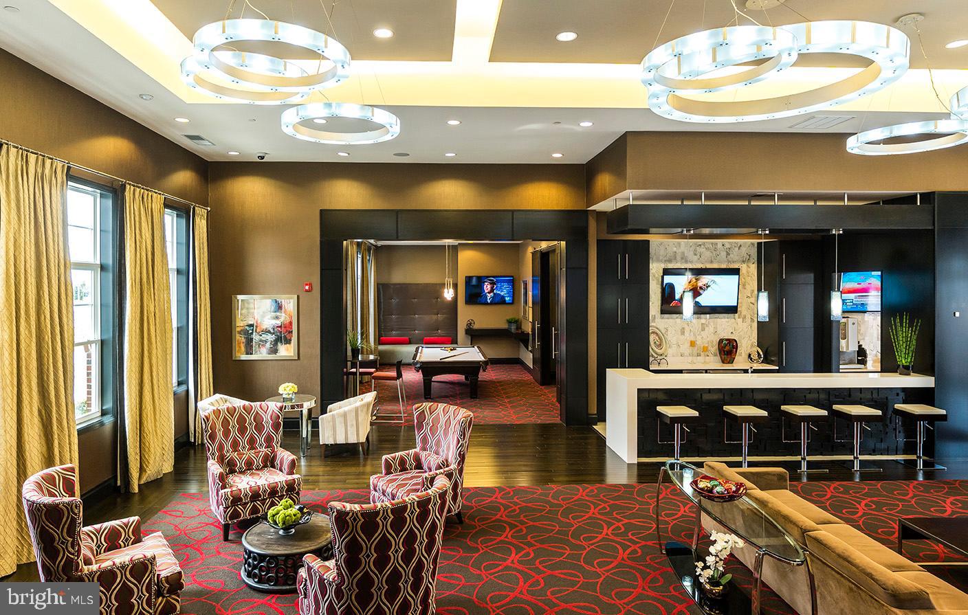 1307 CHURCHILL DOWNS WAY