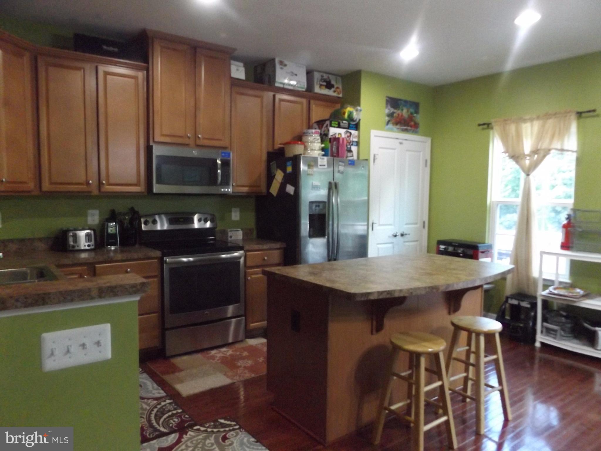 BROOKFIELD - Residential Lease