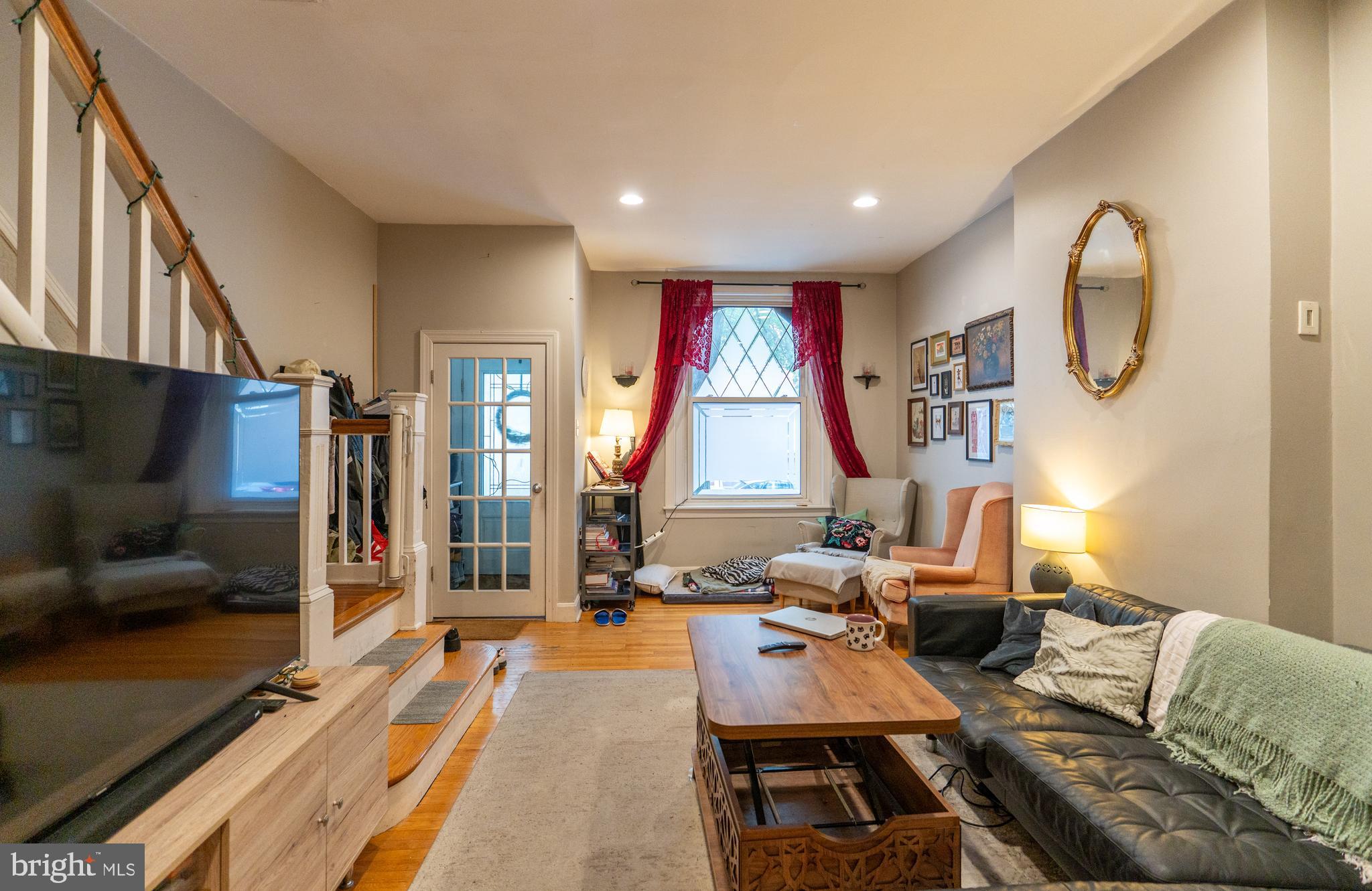 GIRARD ESTATES - Residential Lease