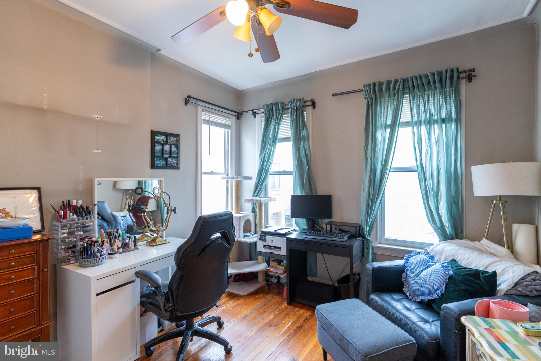 GIRARD ESTATES - Residential Lease