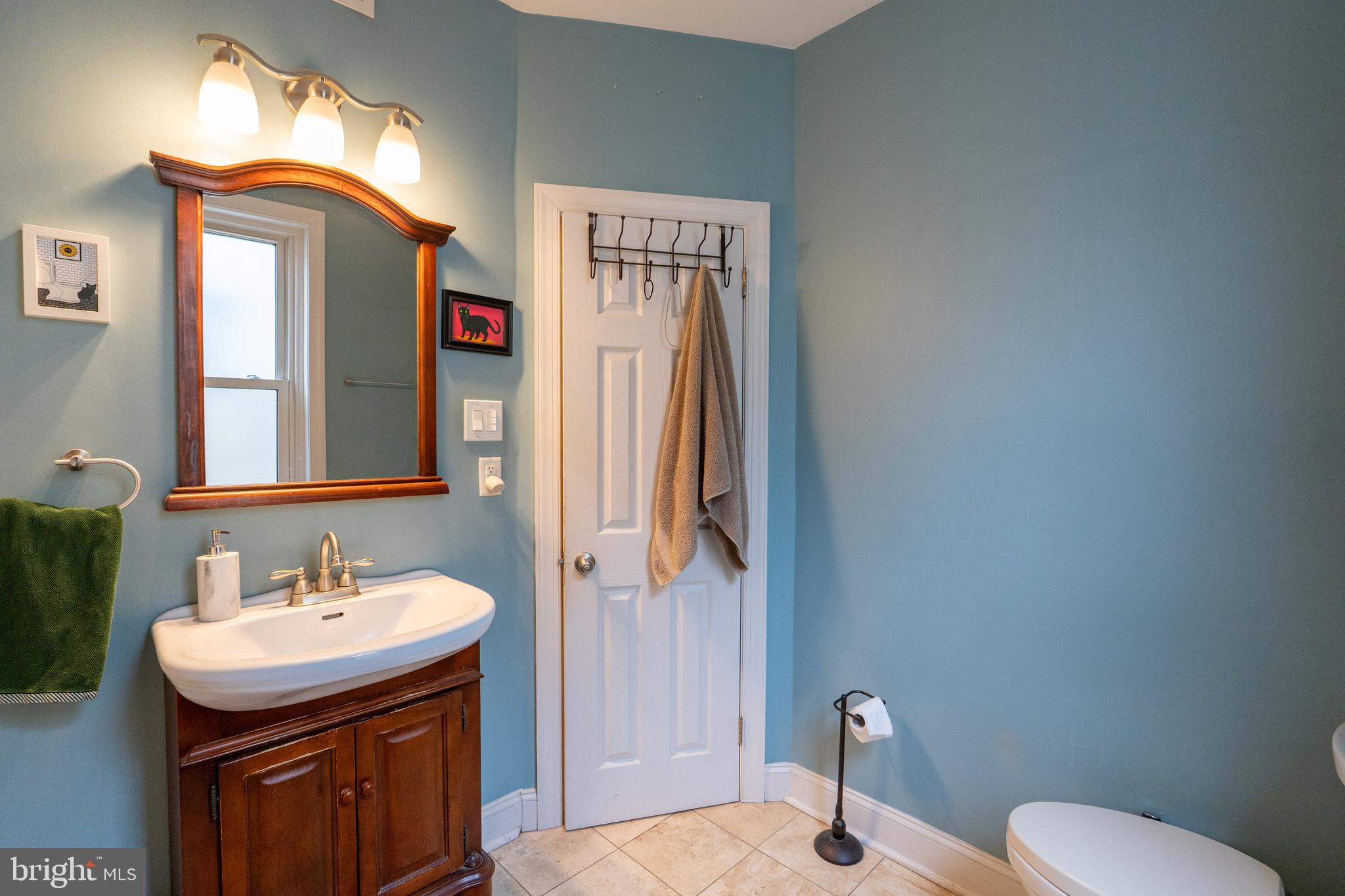 GIRARD ESTATES - Residential Lease