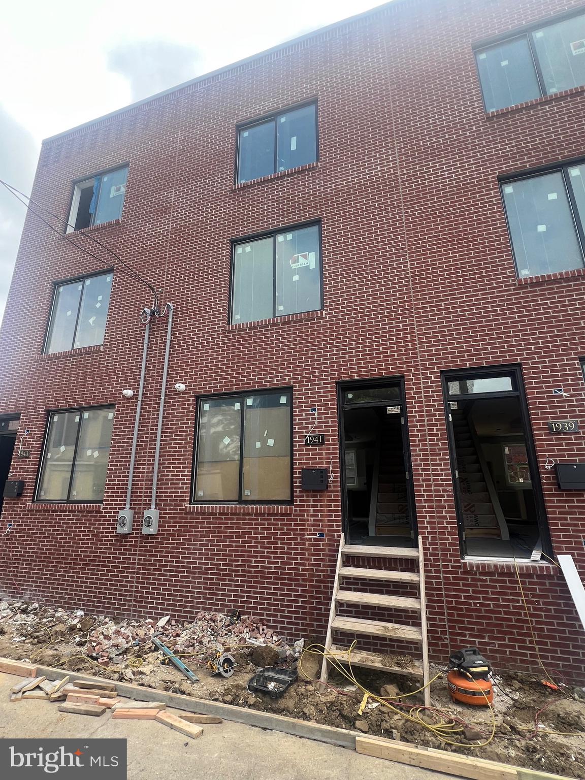 NORRIS SQUARE - Residential