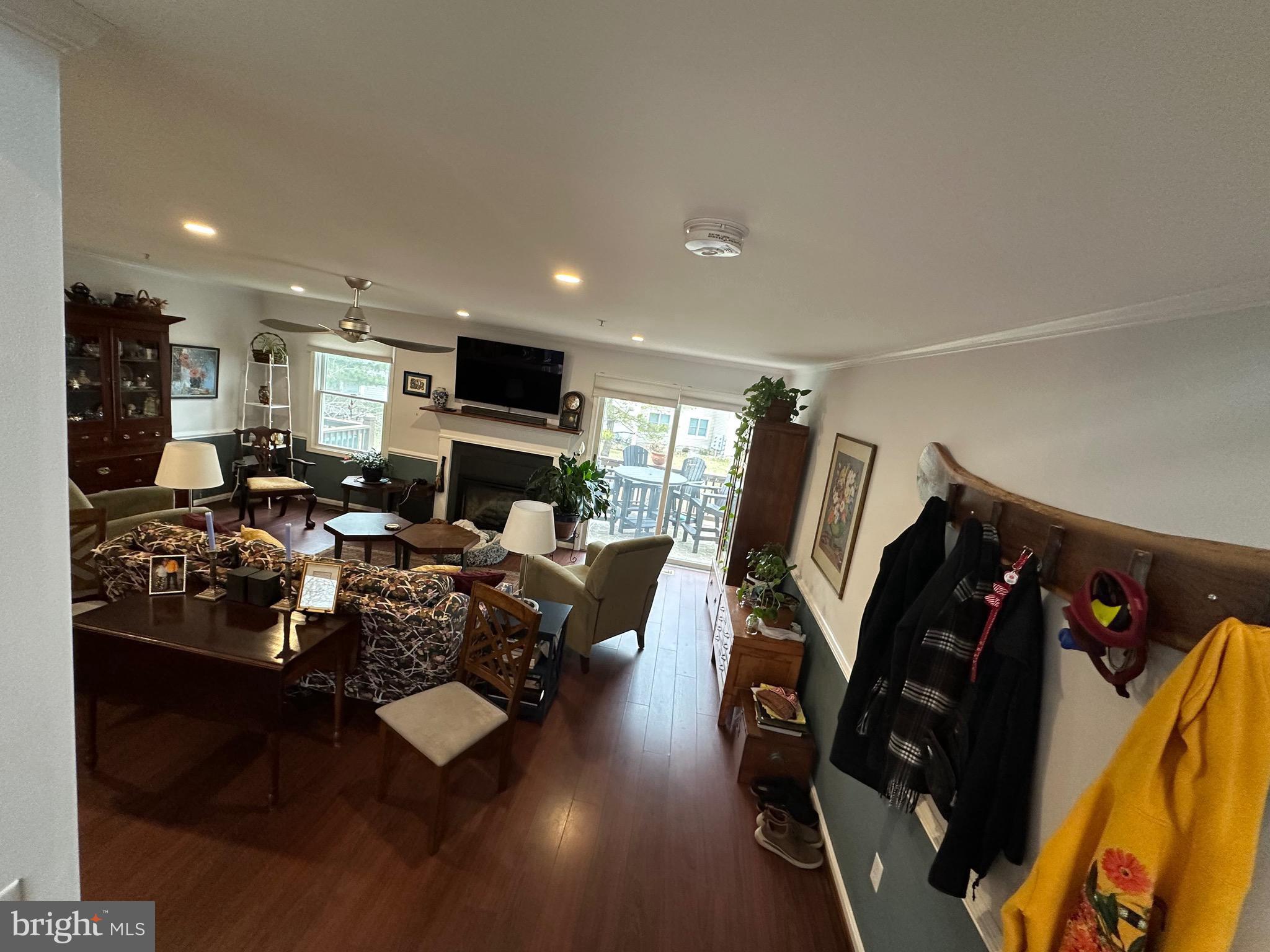 BAYSIDE MARINA - Residential Lease