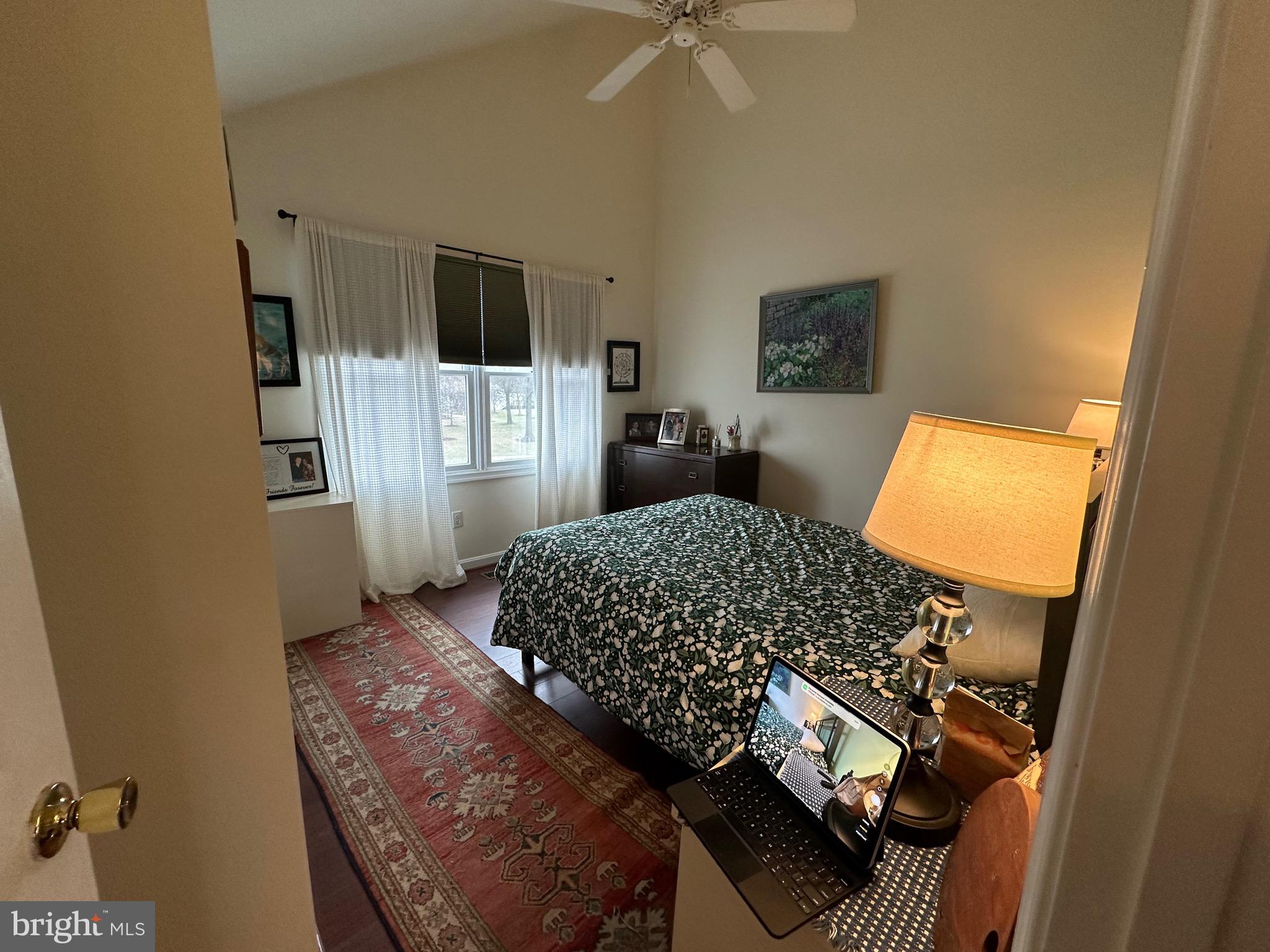 BAYSIDE MARINA - Residential Lease