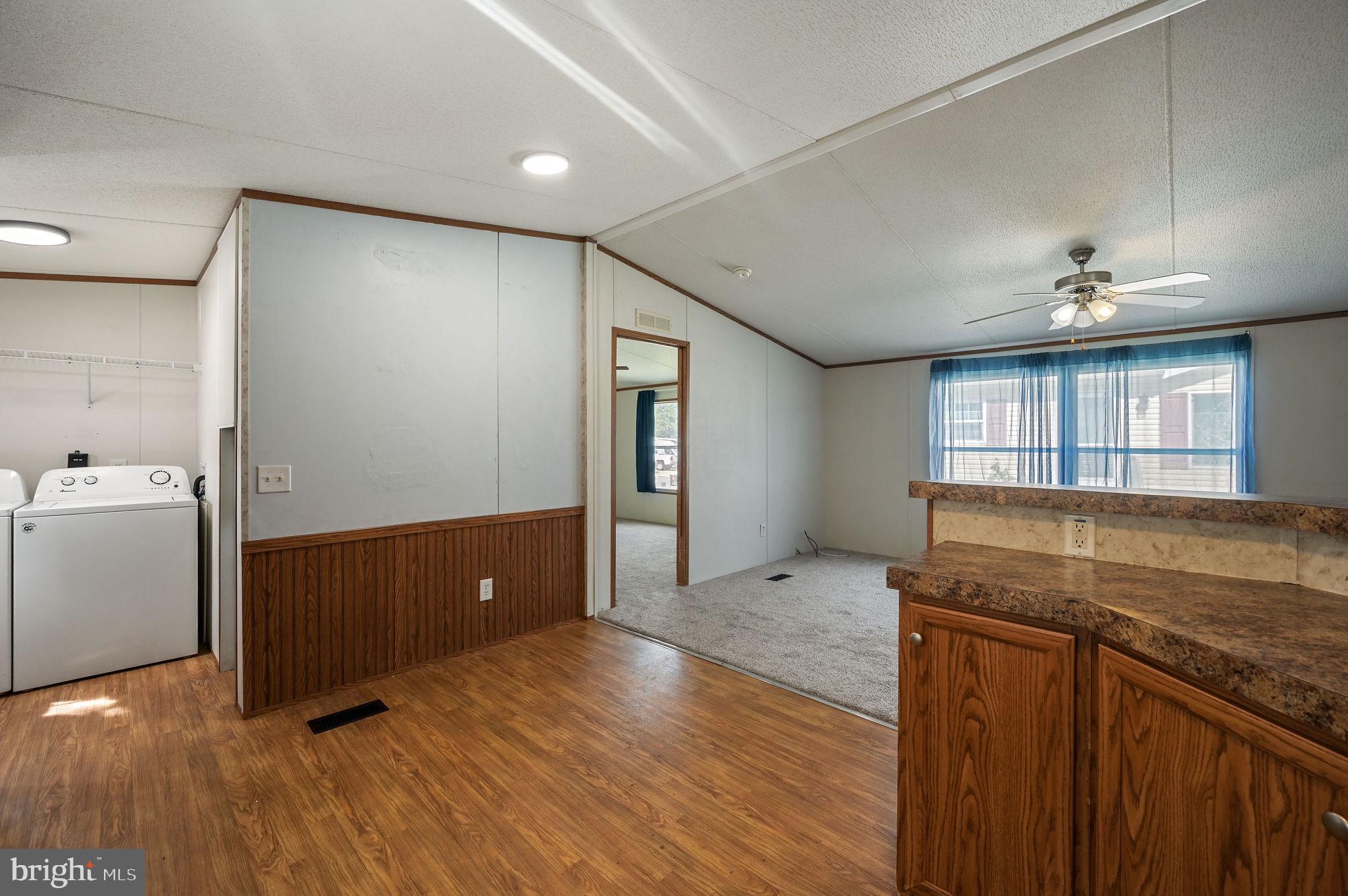 638 FOX POINTE DRIVE 72