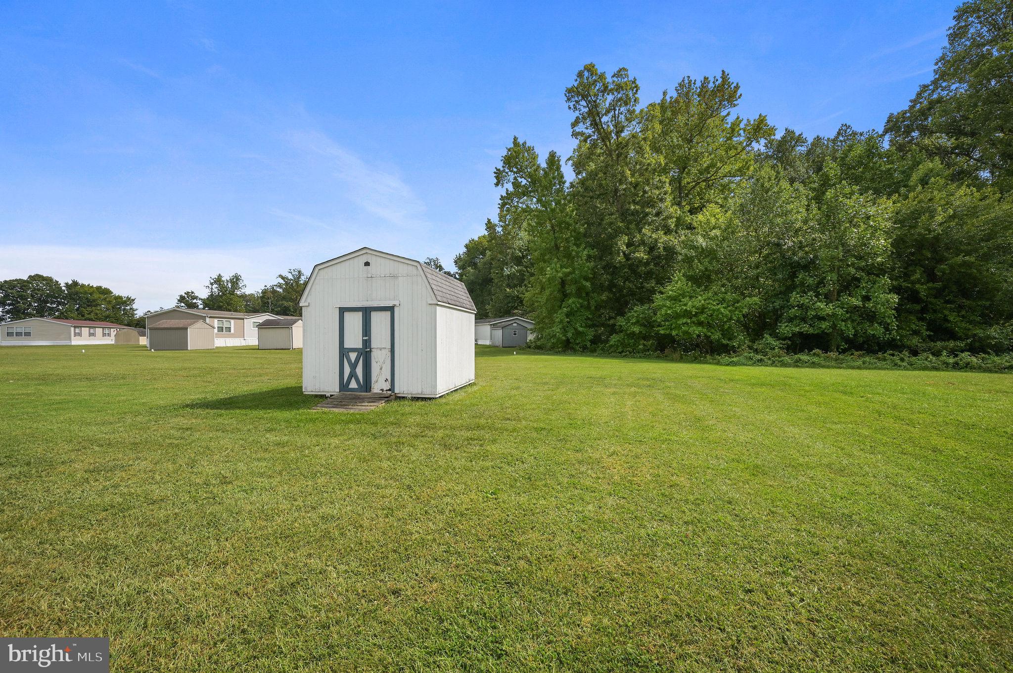638 FOX POINTE DRIVE 72