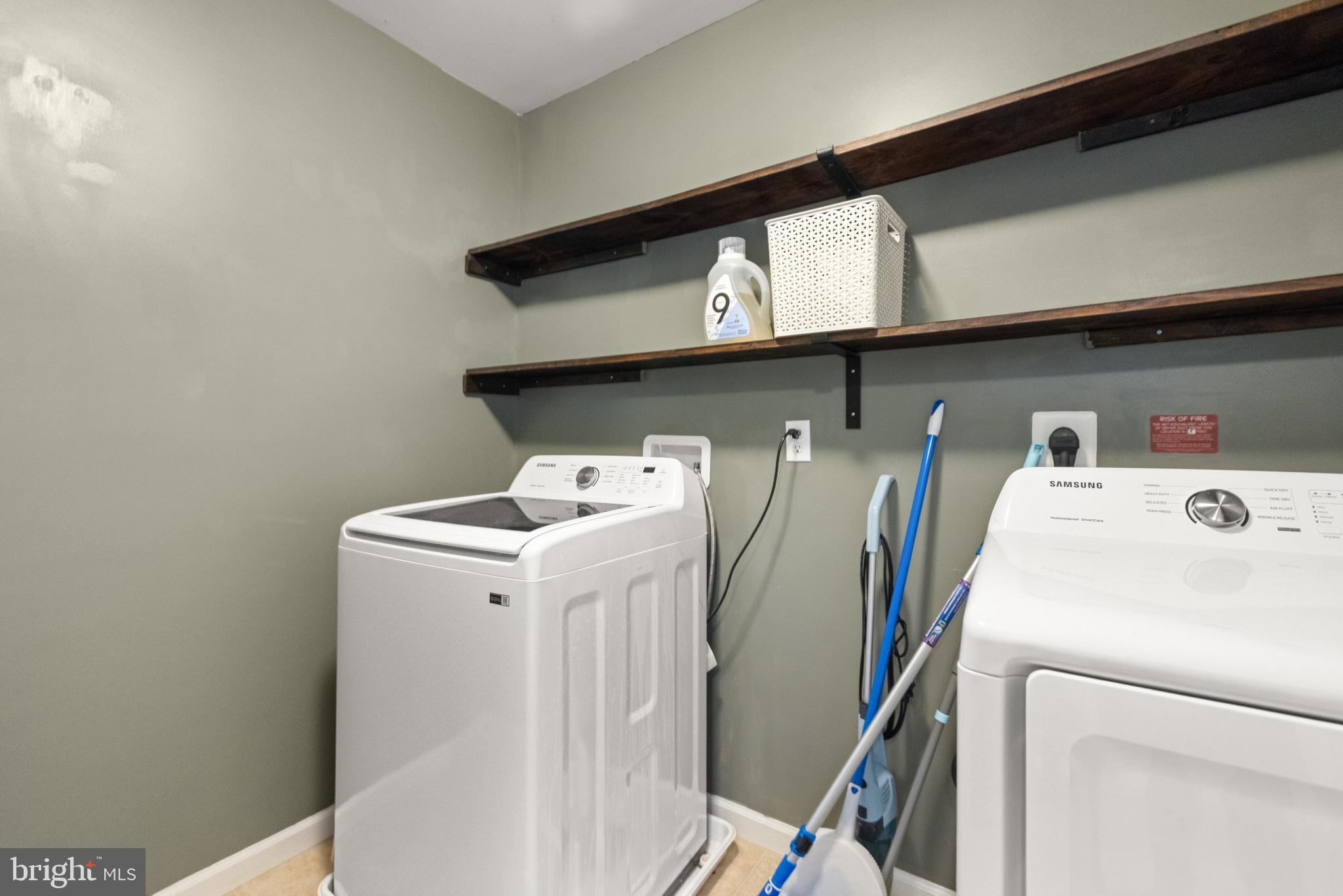 ARCADIA SPRINGS - Residential Lease