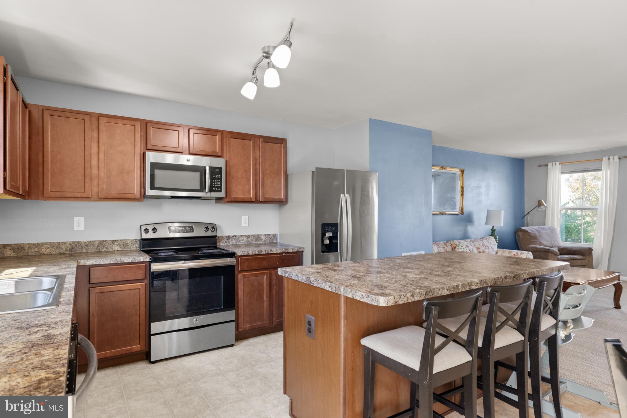 ARCADIA SPRINGS - Residential Lease