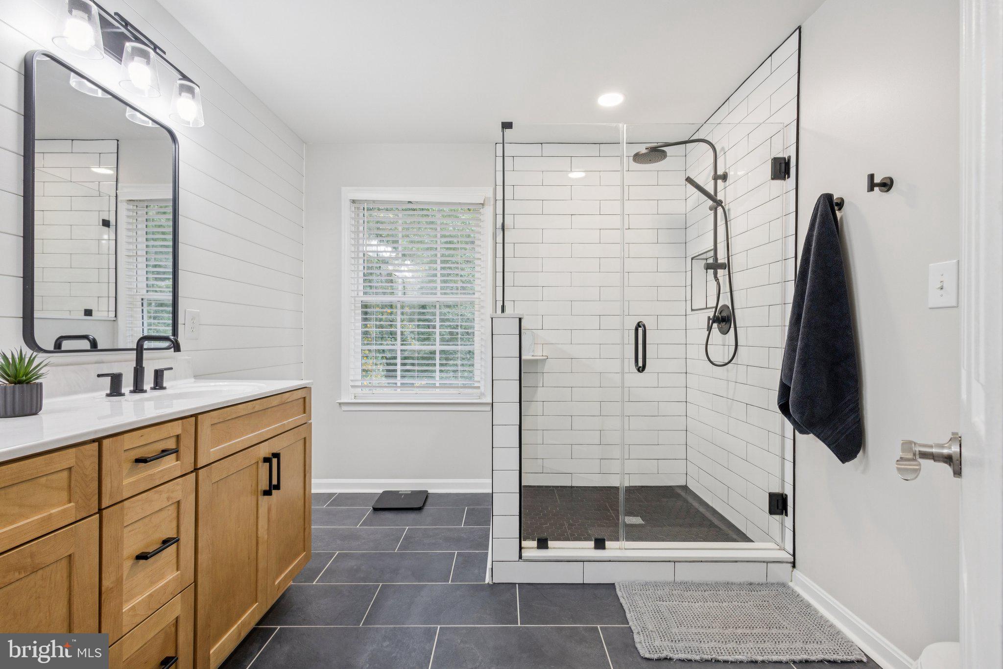 KINGSWOOD - Residential