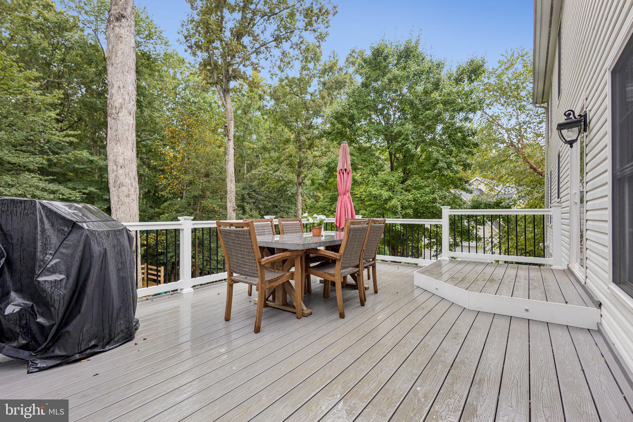 KINGSWOOD - Residential