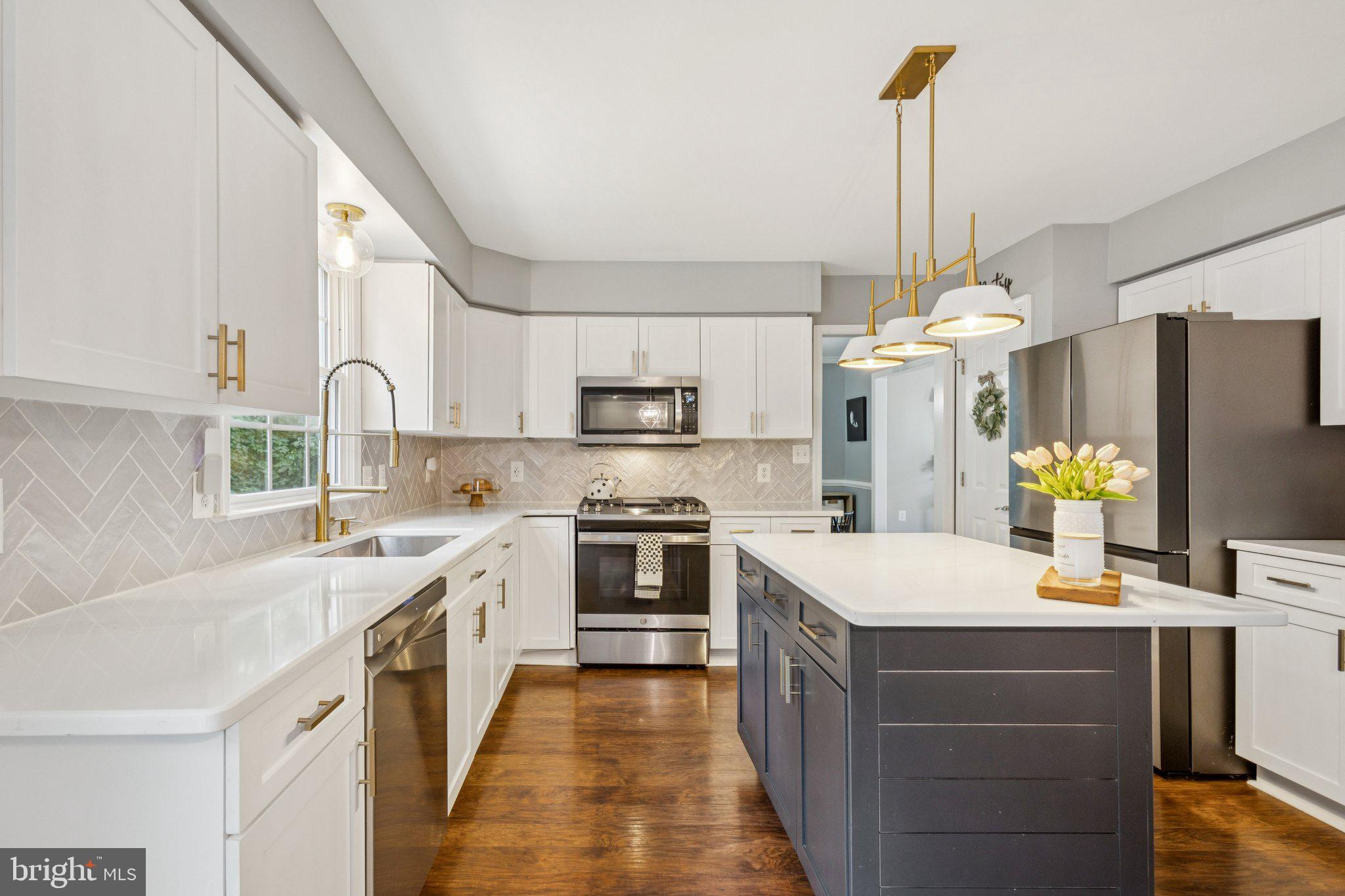 KINGSWOOD - Residential