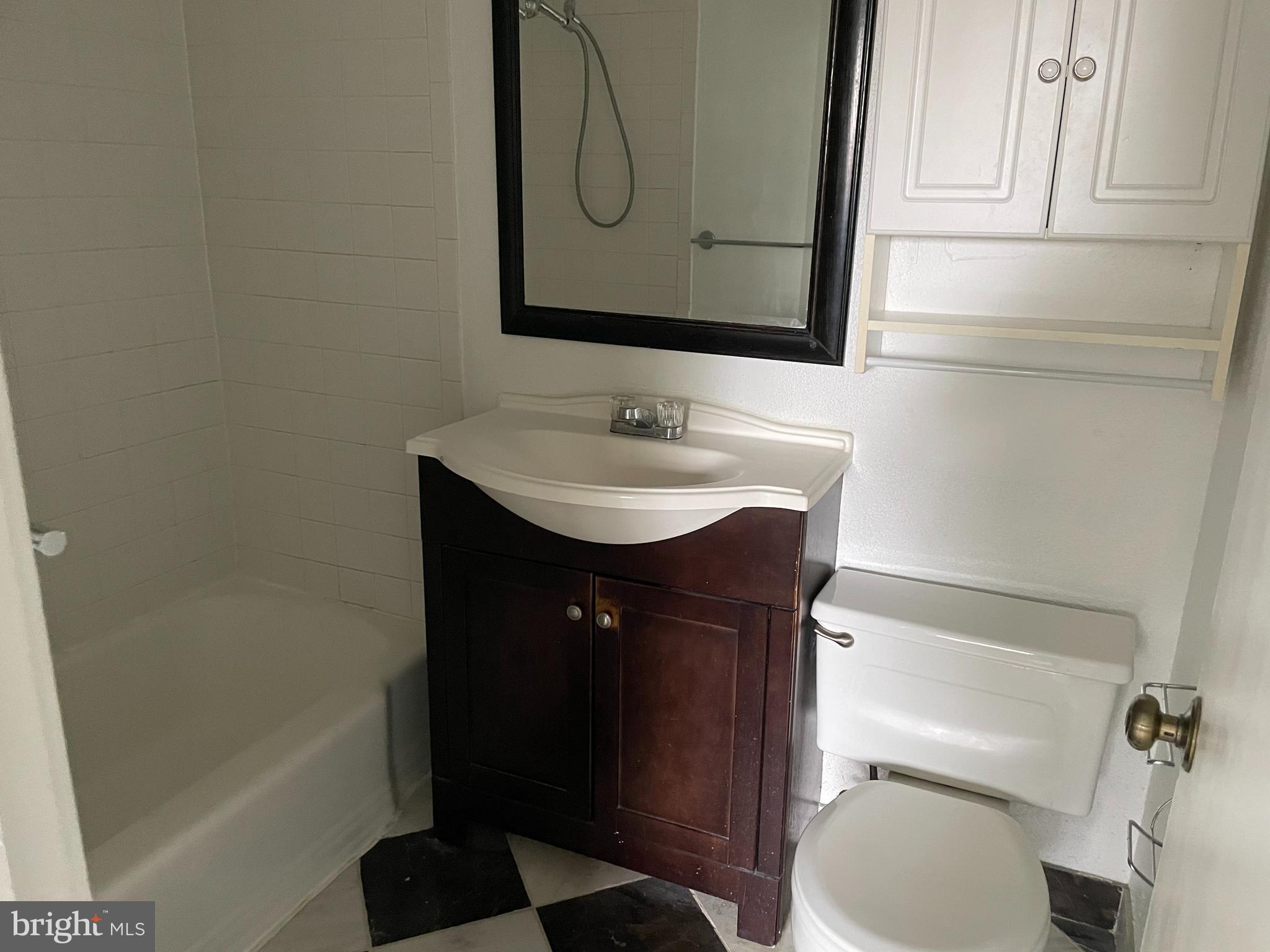 TIMBERLANE VILLAGE GARDEN CONDOMINIUMS - Residential