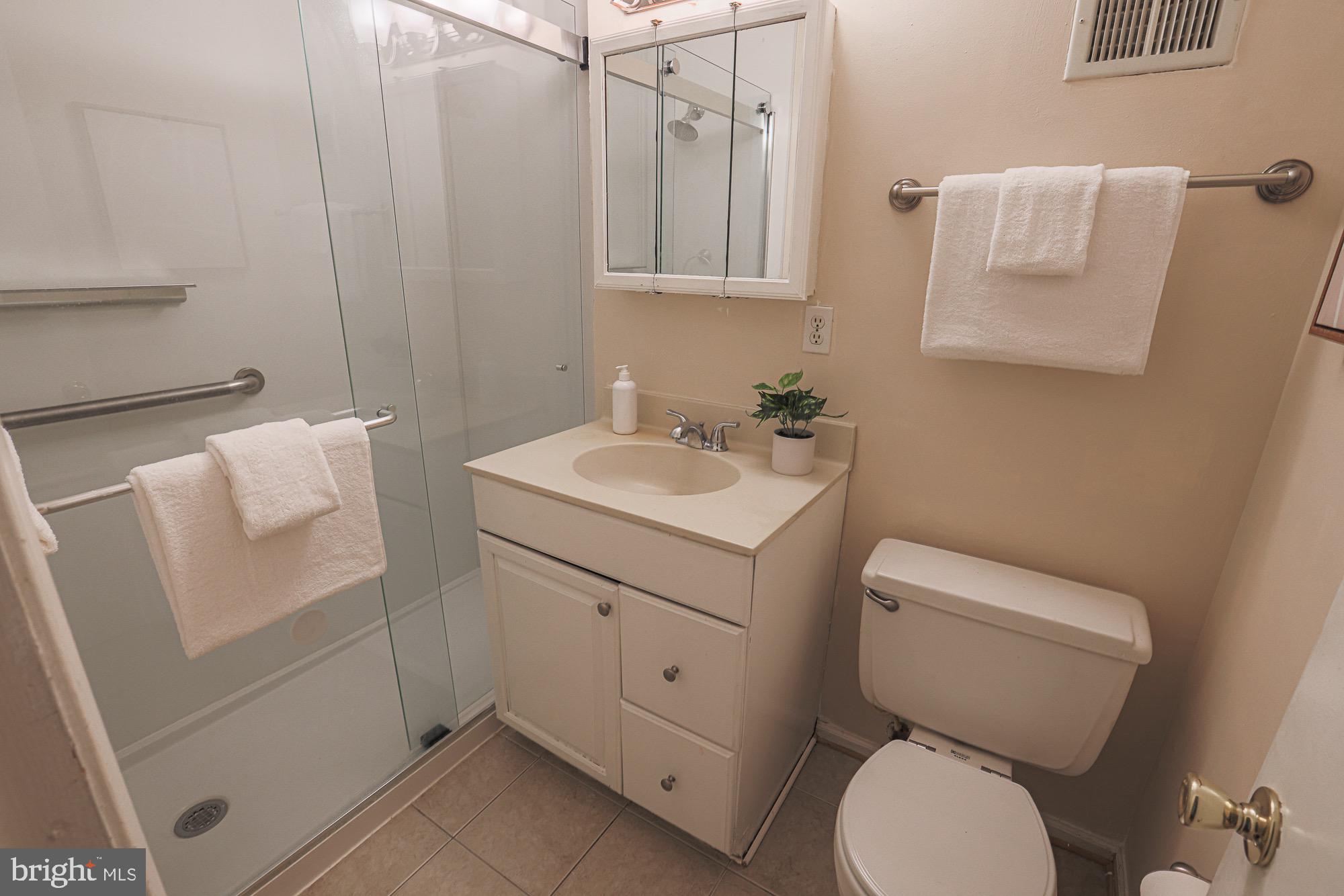 WOODSTREAM VILLAGE PLAT - Residential