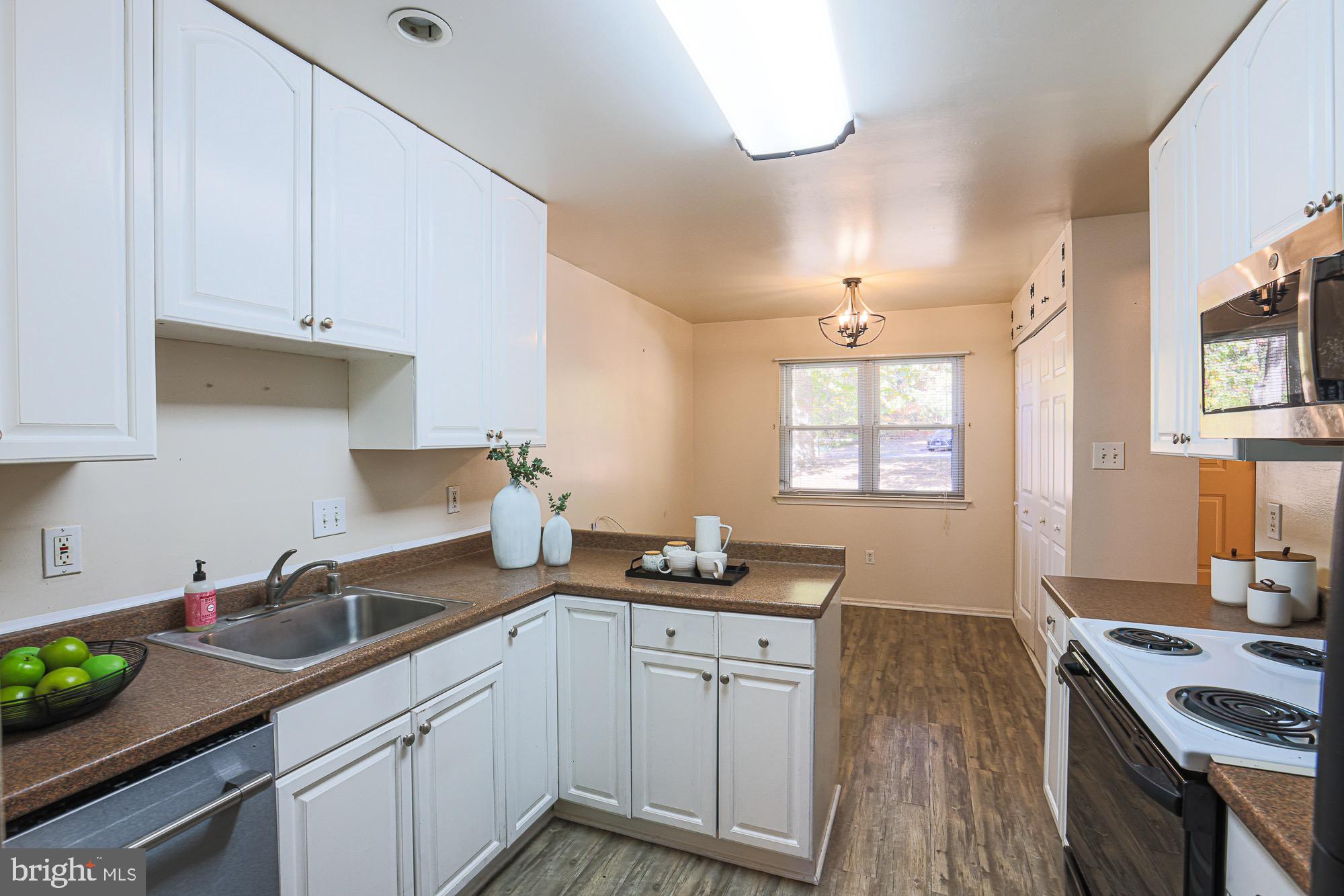 WOODSTREAM VILLAGE PLAT - Residential