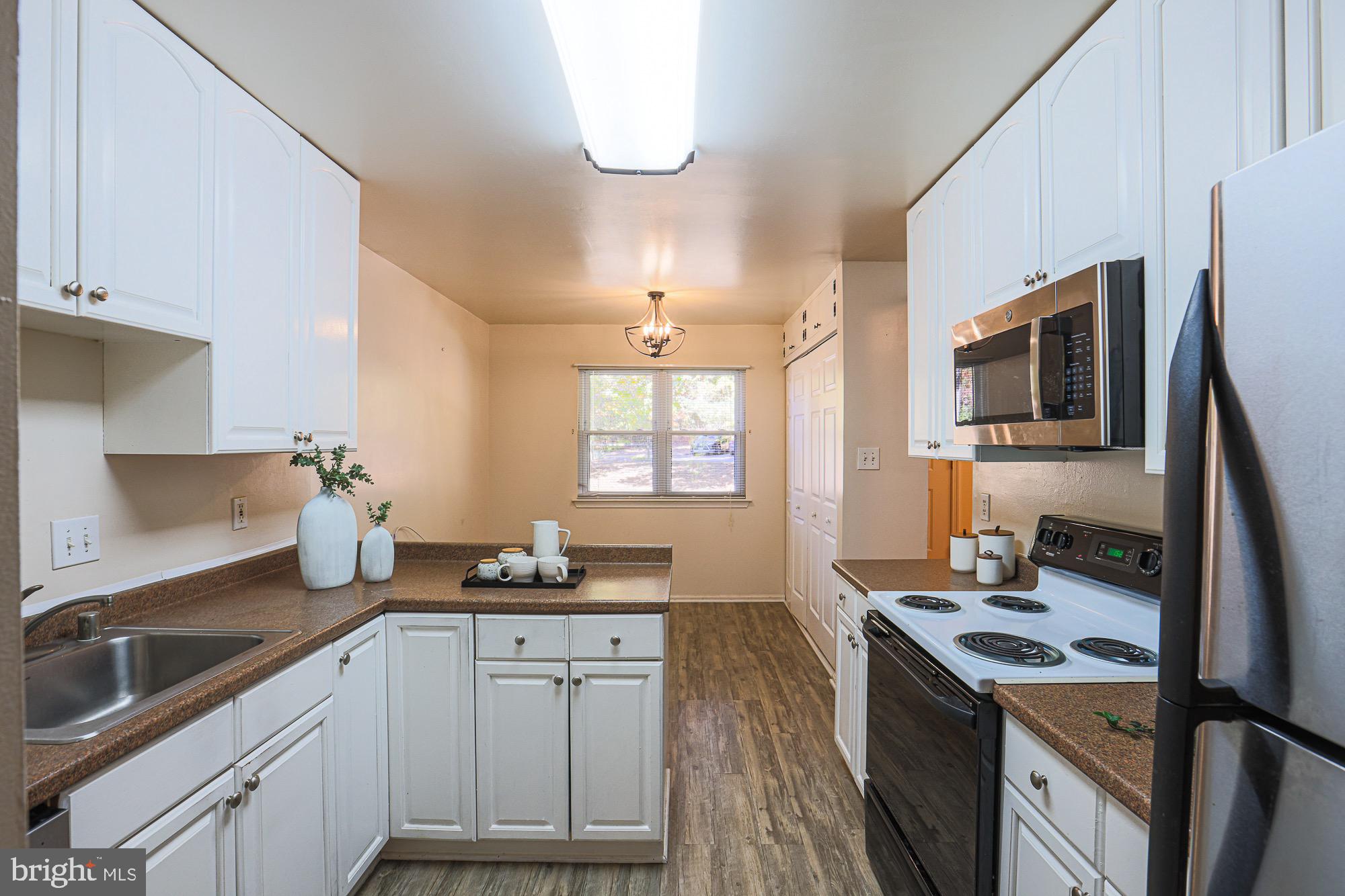 WOODSTREAM VILLAGE PLAT - Residential