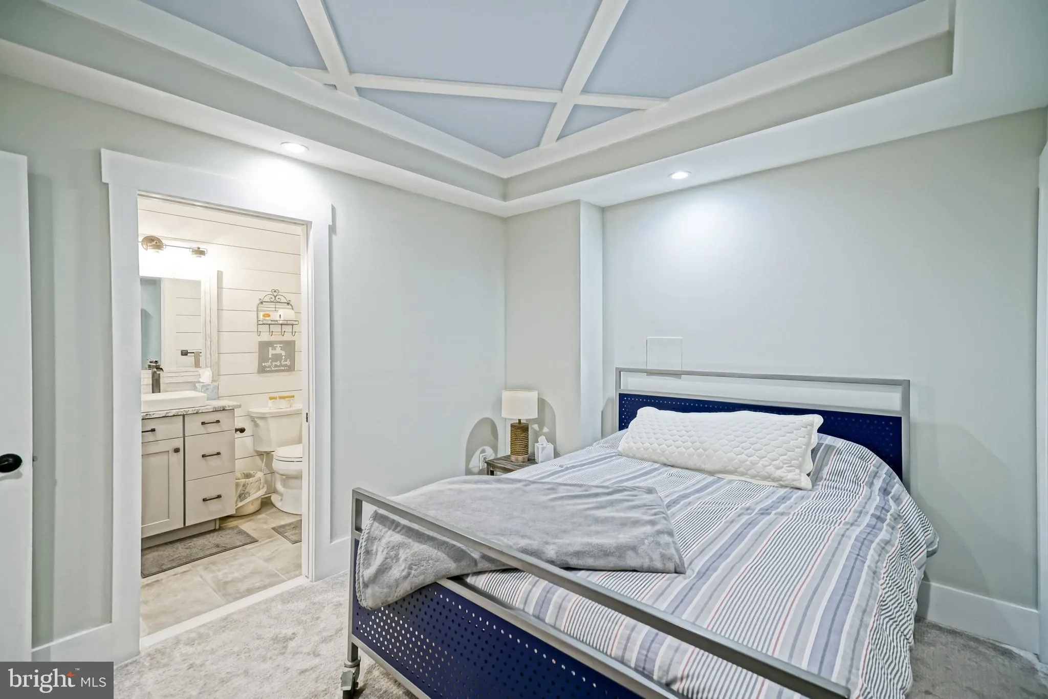 Lewes, Delaware 19958, United States, 6 Bedrooms Bedrooms, ,6 BathroomsBathrooms,Residential,Active,240353